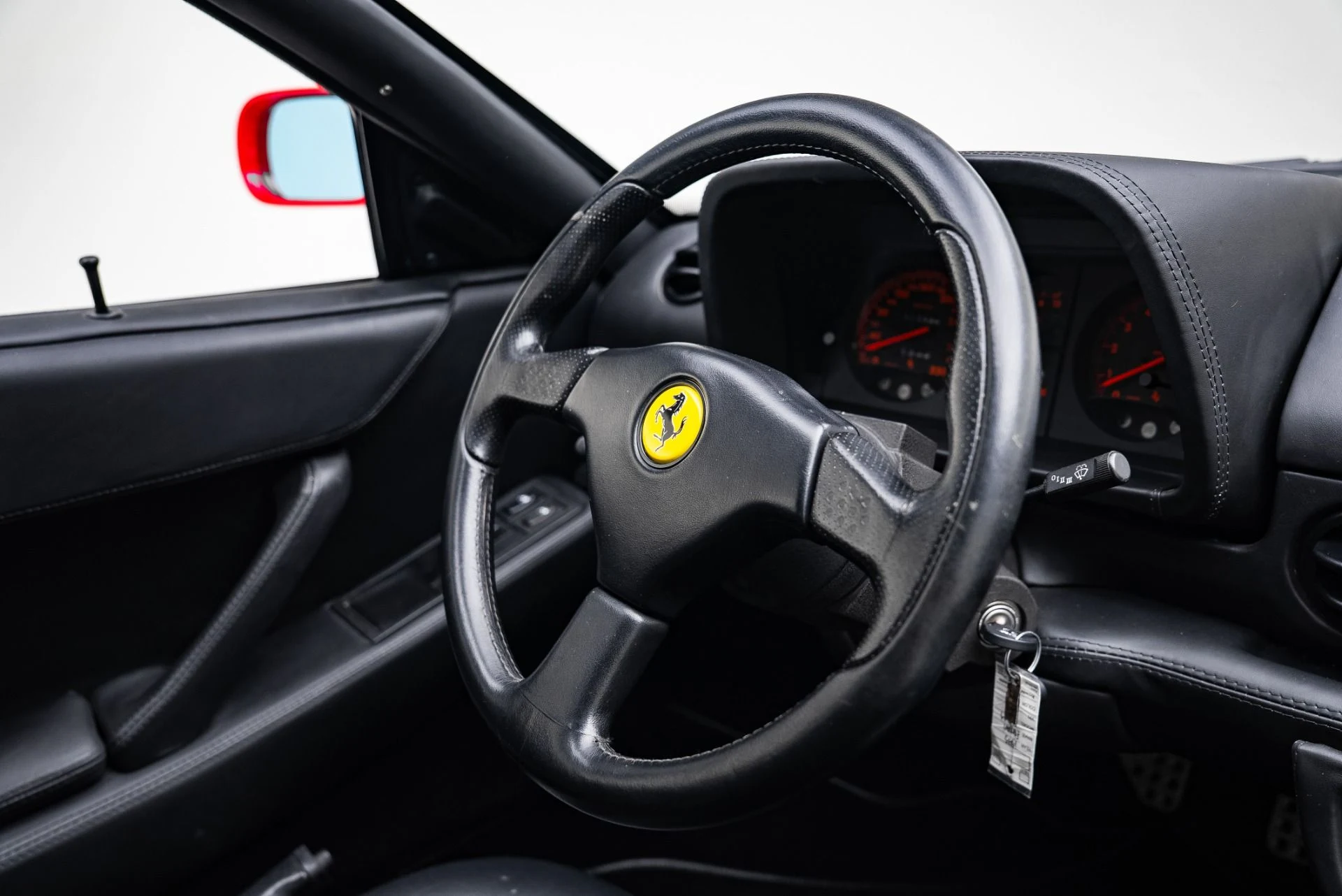 mph034_4101542552_Used_1995_Ferrari_512_M_1765826488_8a11fe9abf