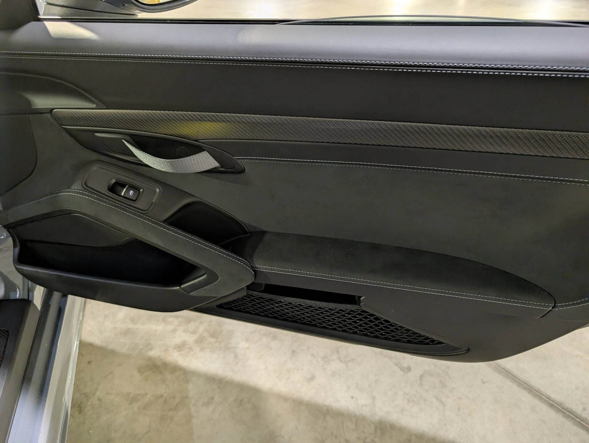 mph034_4108872017_fd6e75b54aa9427a4e1ba9e0d248ef2fx_39bda6b332