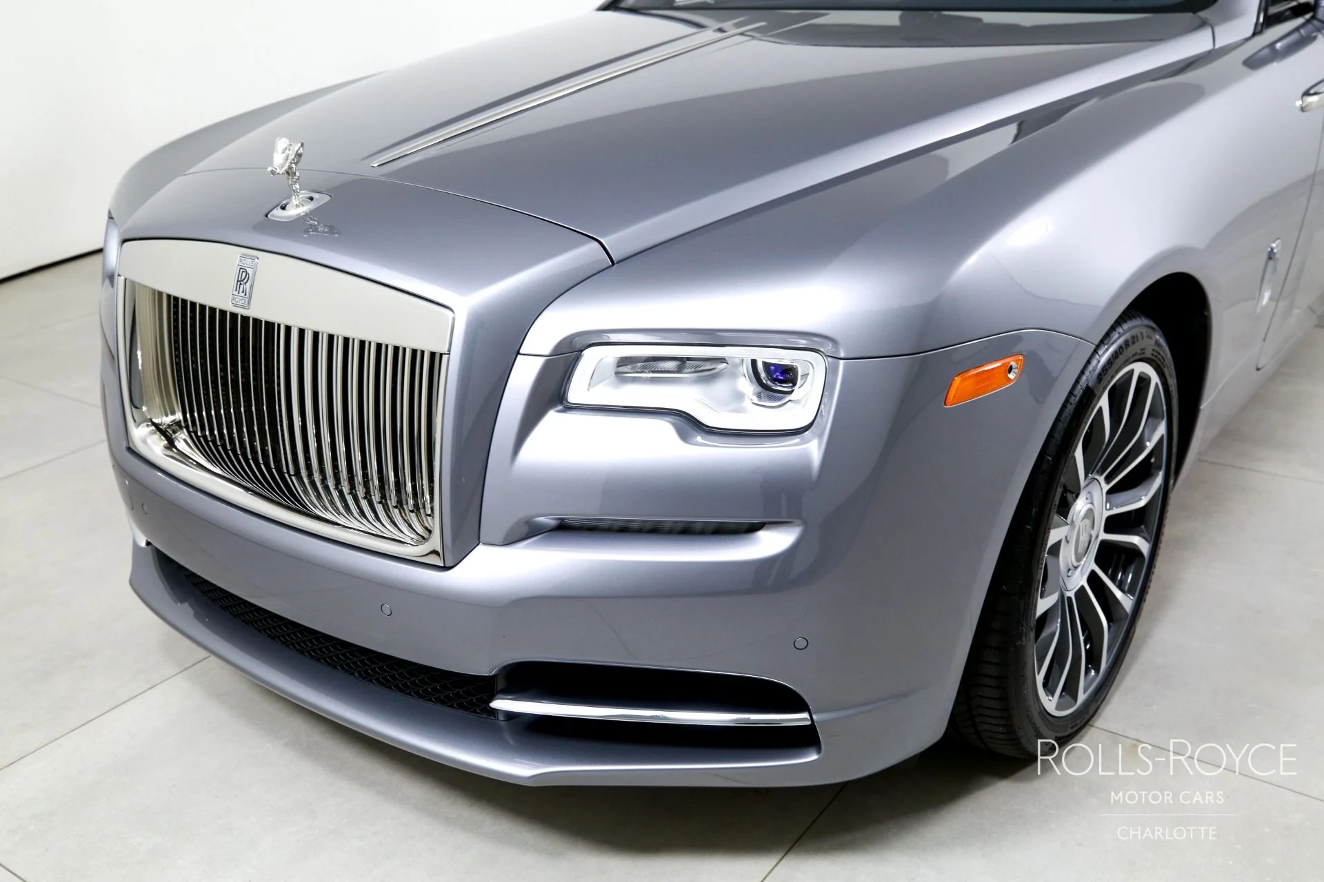 mph034_411401734_Used_2018_Rolls_Royce_Dawn_1789143044_32ecc2341d