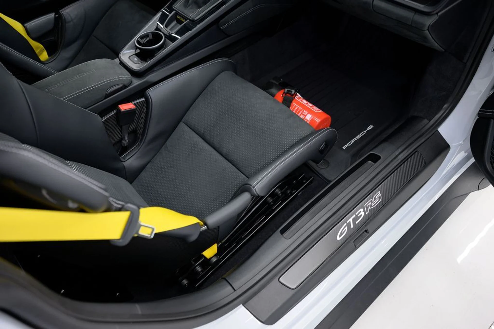 mph034_4114294352_cfa3e7b766ecbb6a0f3f515c941831a5_89c9516969