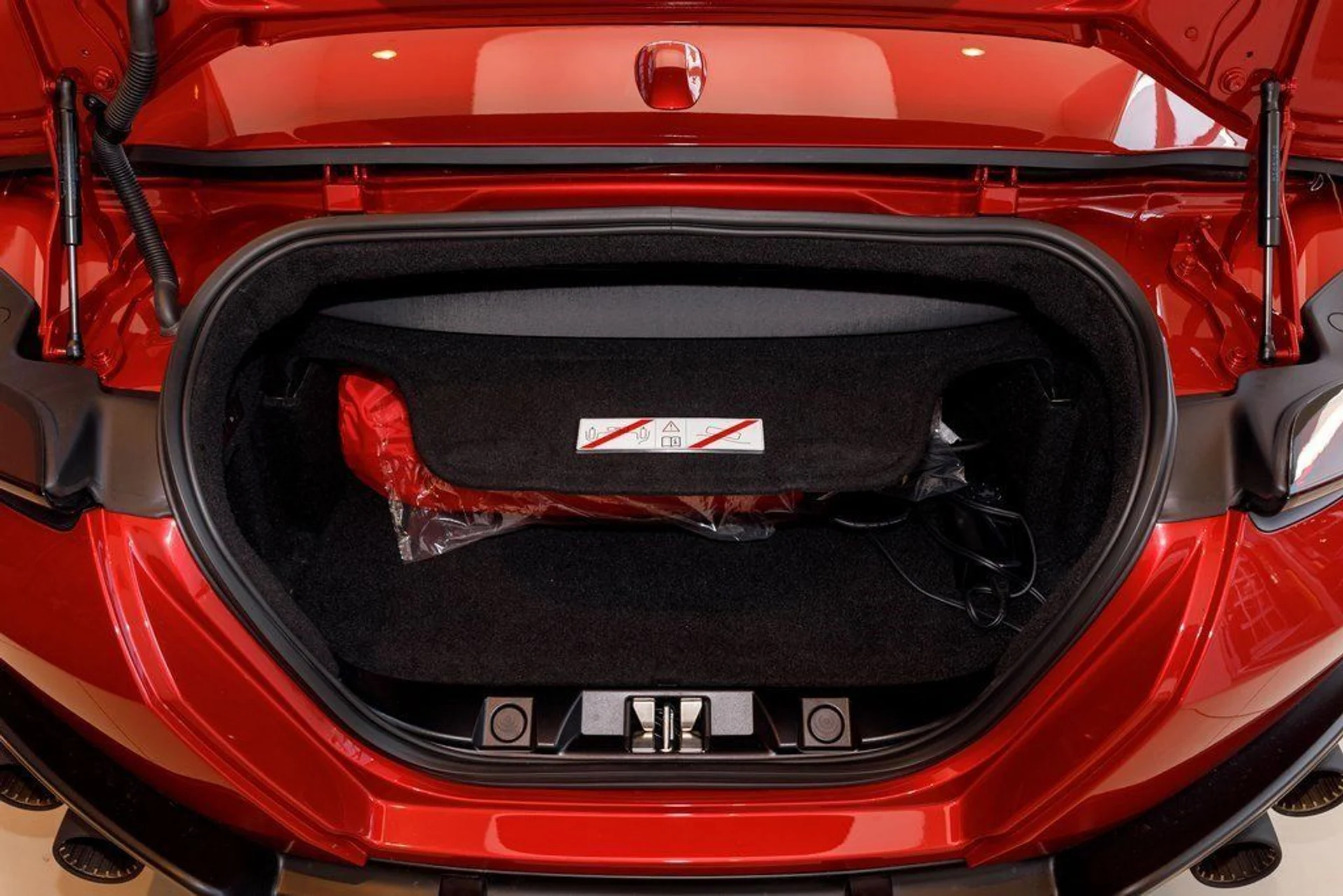 mph034_4122805798_1684f1794b34017b755bc966bb021f59_c02775585c