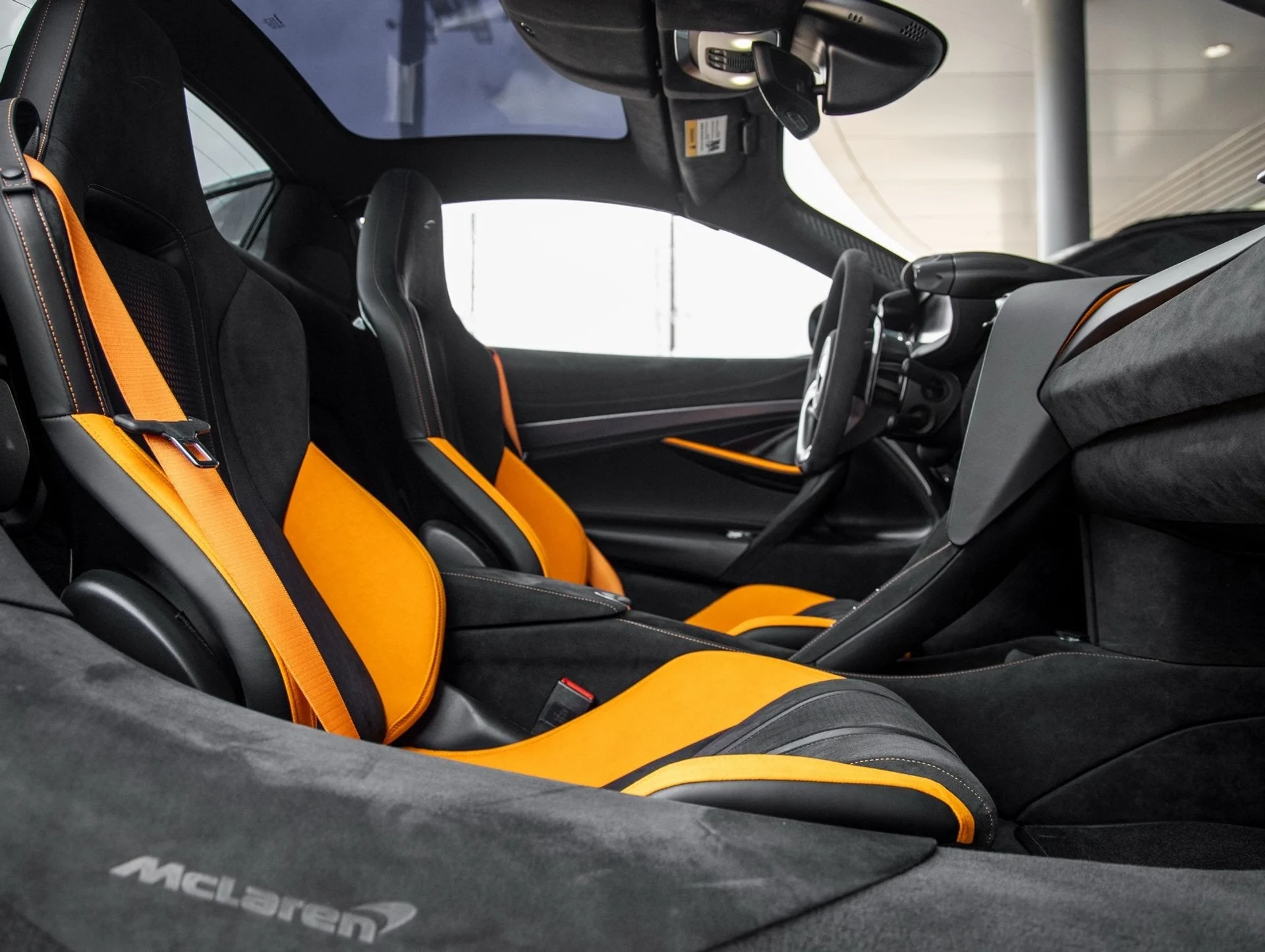 mph034_412369639_35_a52ea97d4b