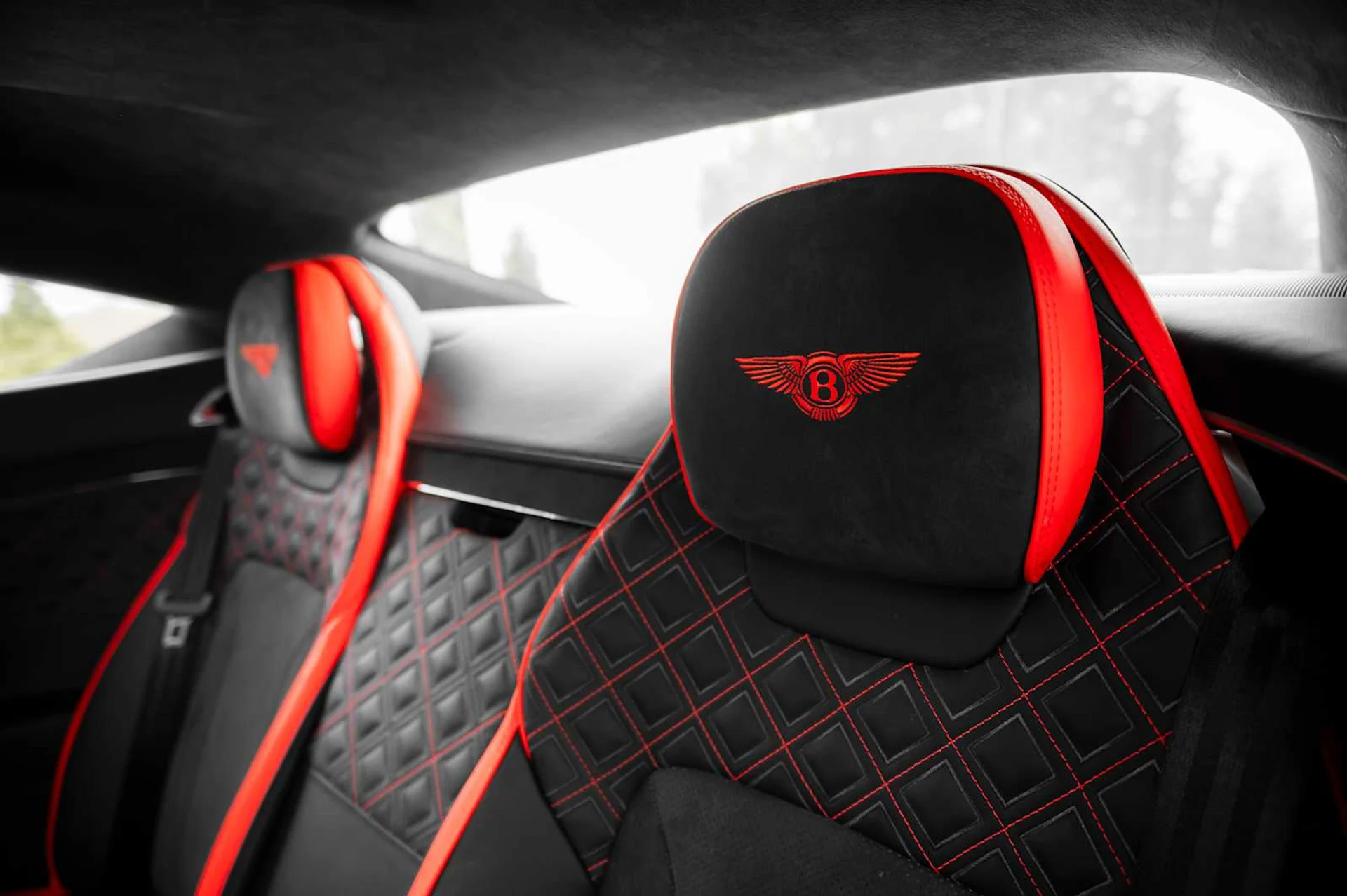 mph034_412375532_c3c1051ab6fcb99d2feacaa74d828a78x_4a2c6e68f2