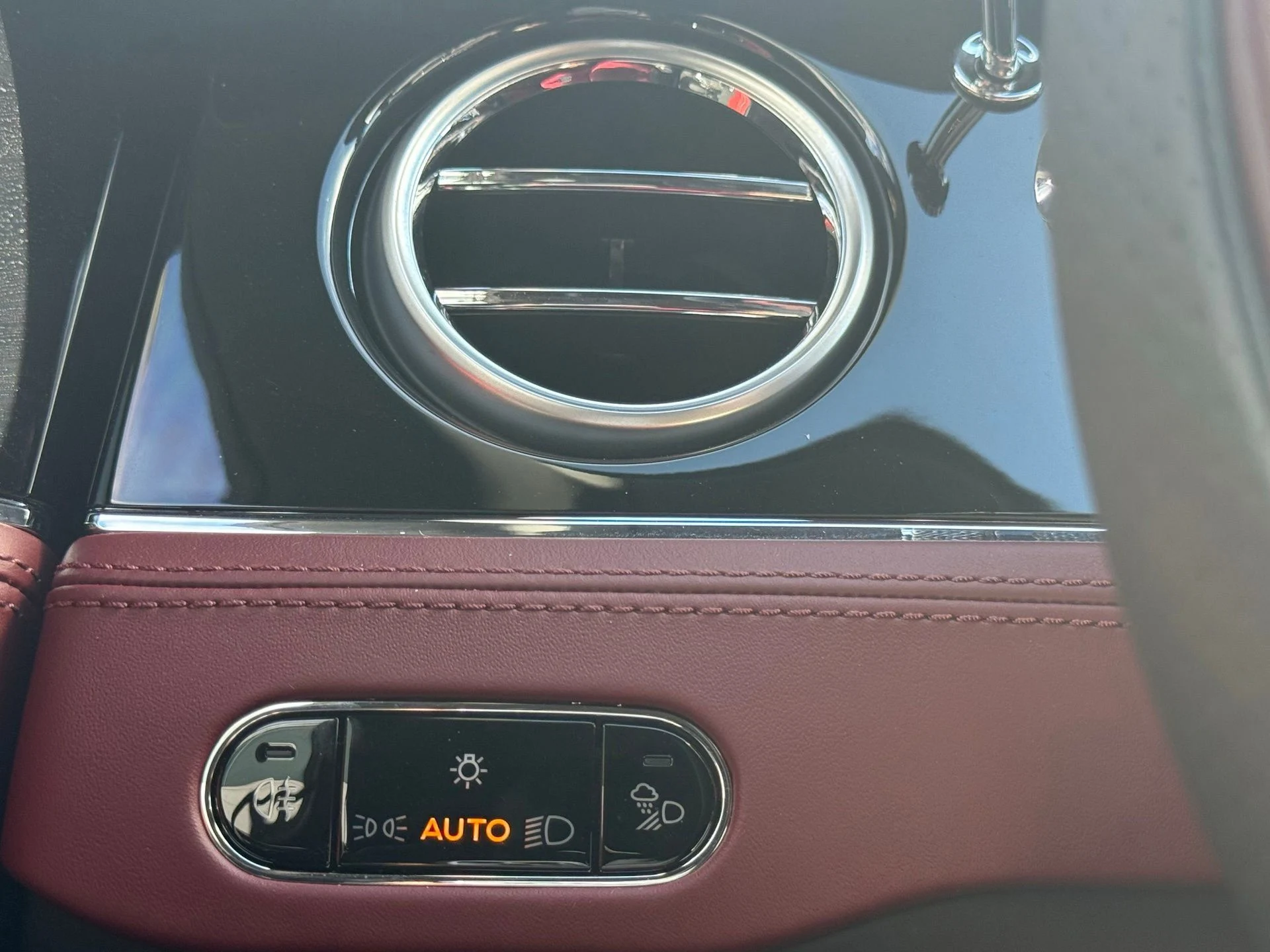 mph034_4130441658_5aab61ed86e34896a428f8636eb64c85_6845eeb13a