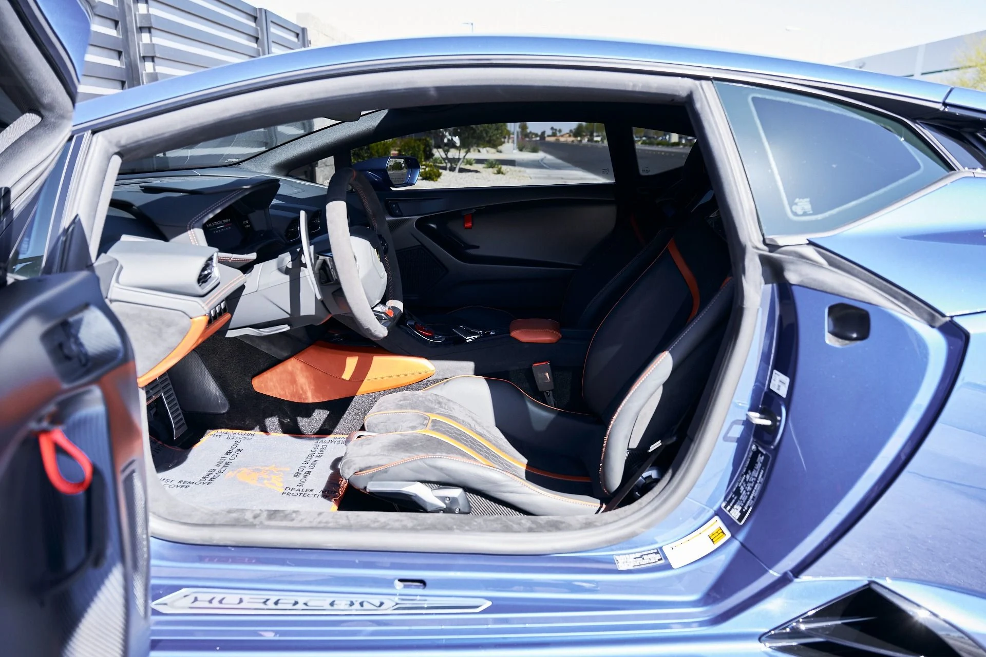 mph034_414074548_Used_2024_Lamborghini_Huracan_Tecnica_Base_1773278439_fcc2d233bd