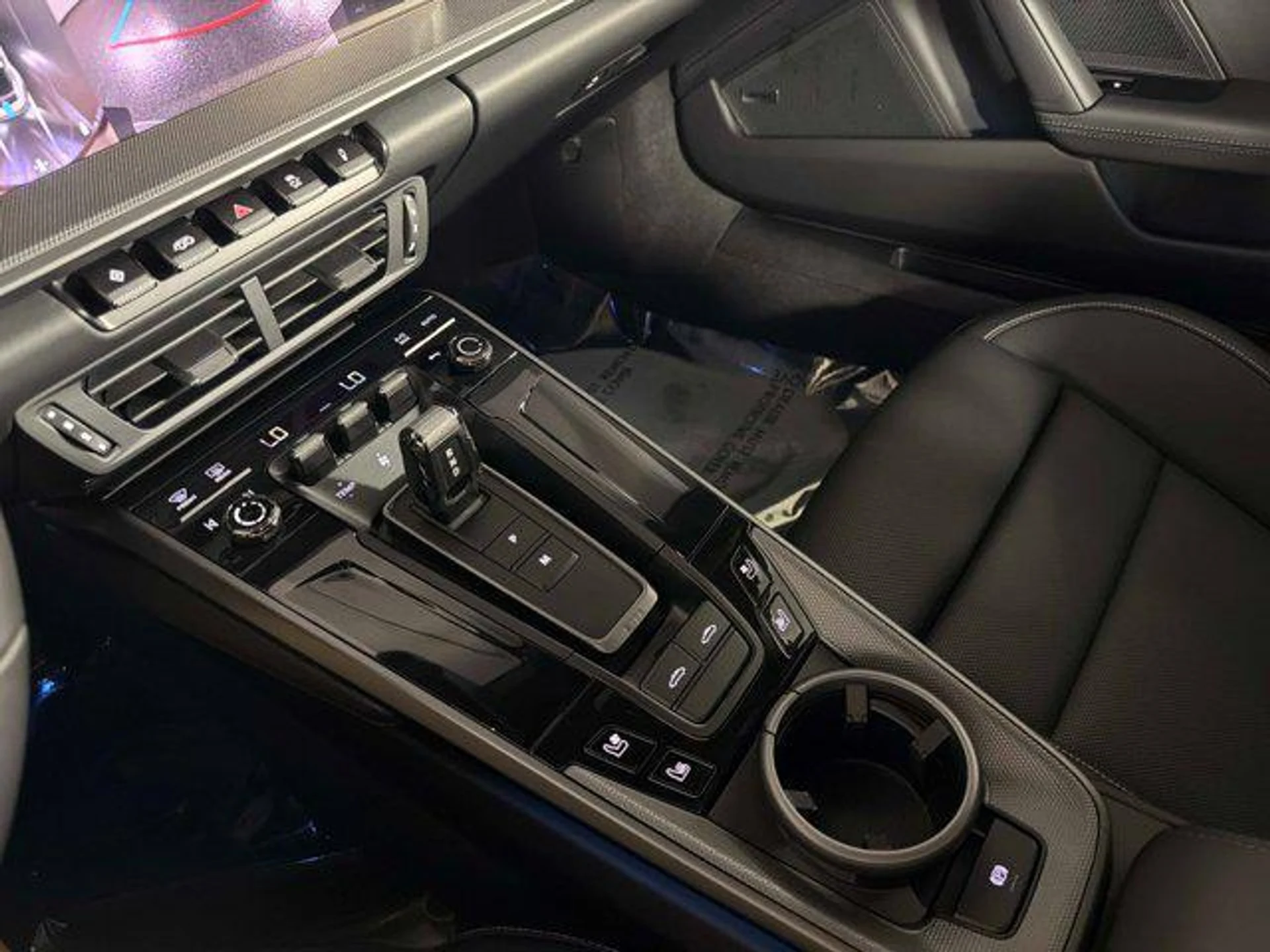 mph034_4178559233_AL_Gv_Afo_Vib_O_Mh2i_V_Nb_J_Ynxz_K_Hc8_bfe0e36458