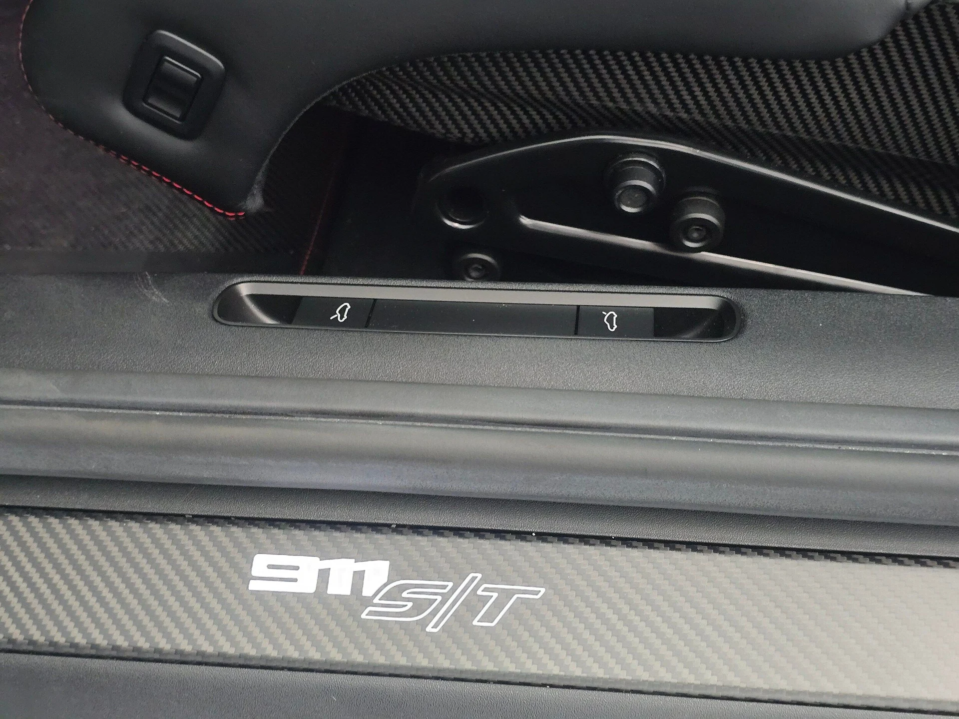 mph034_4184036475_fe1792df38e2a7547386ae6b95e28260x_de0b89ed36