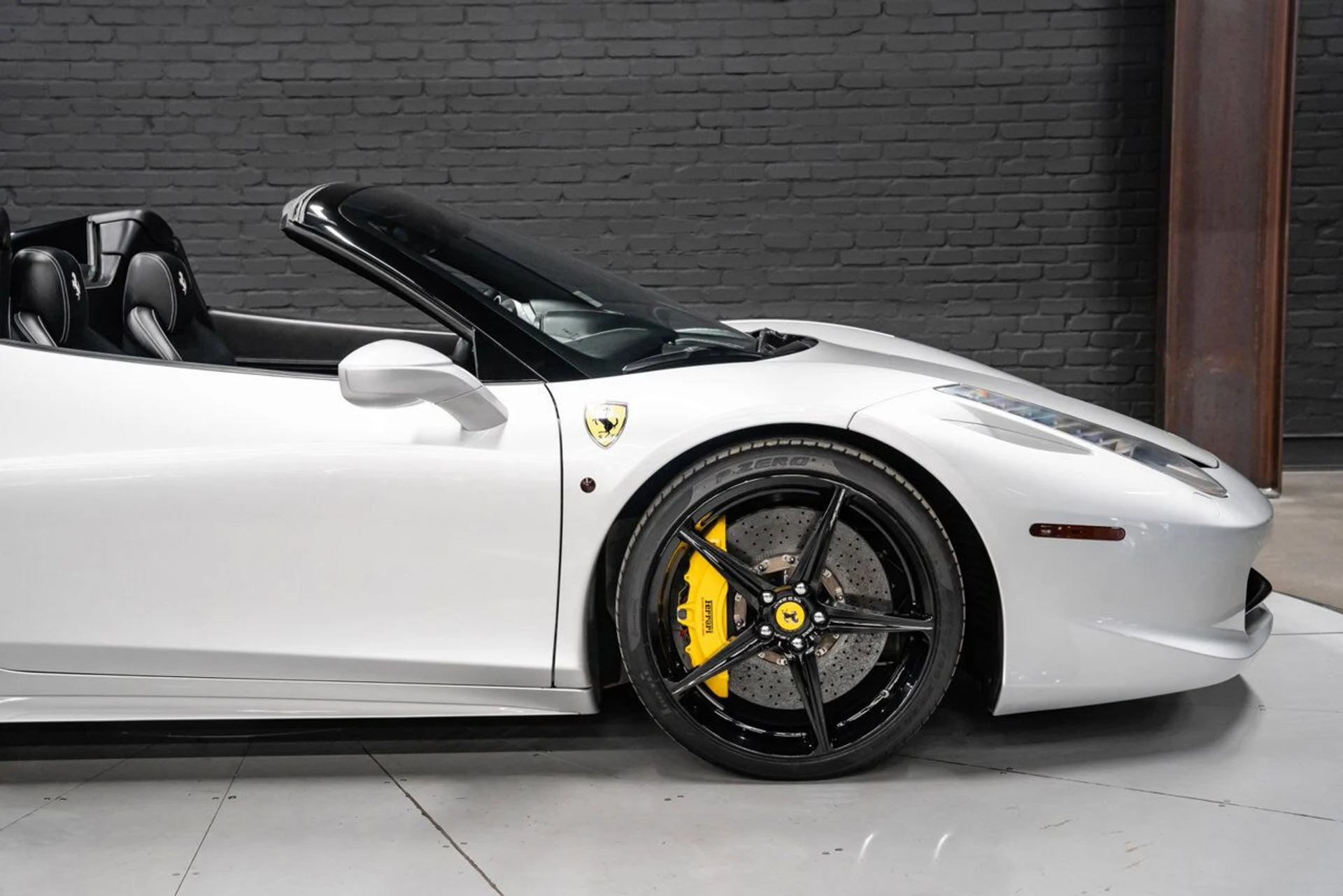 mph034_4185382423_ferrari_458_italia_2013_01161dca7a