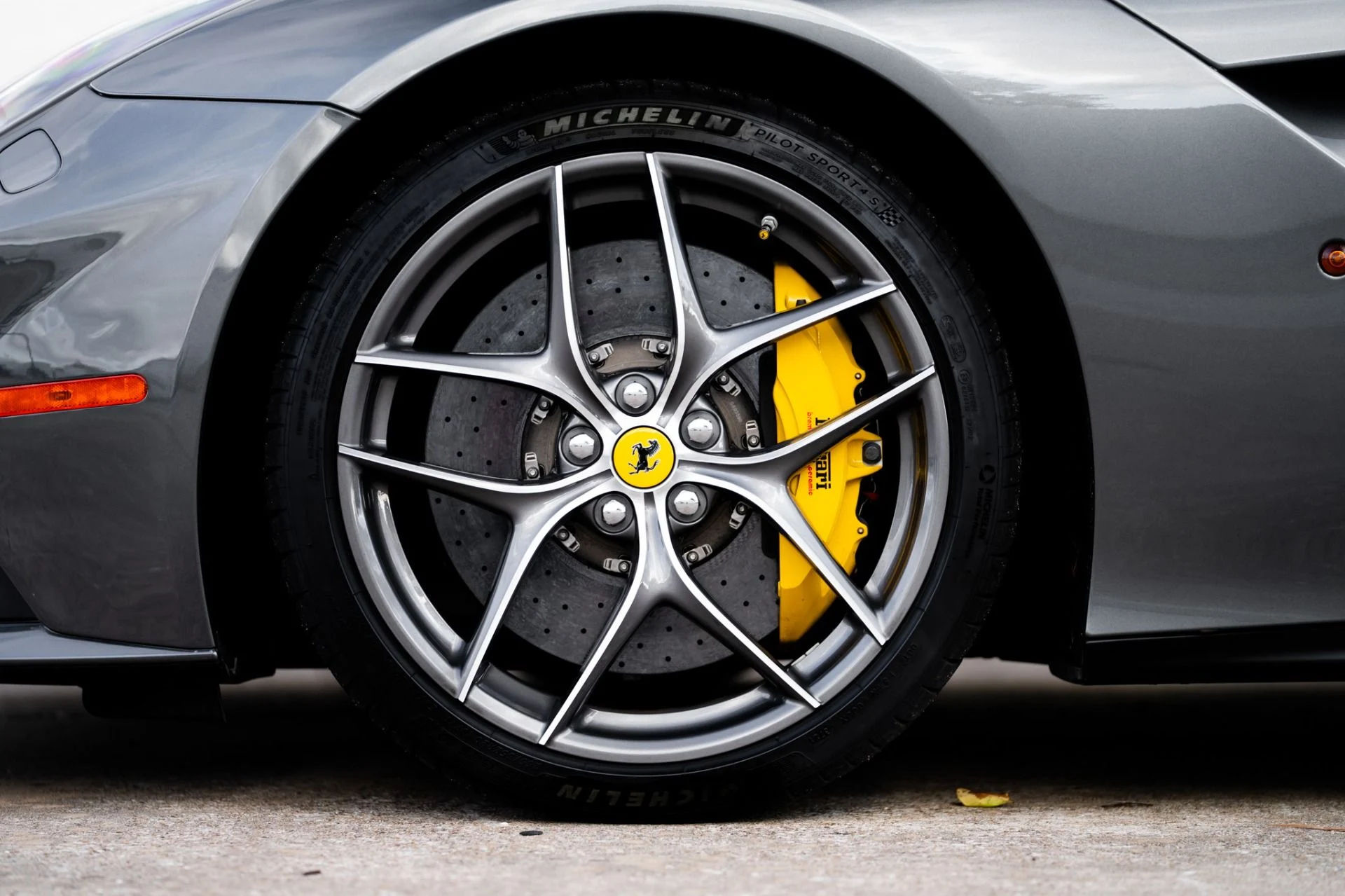 mph034_4202448238_Used_2015_Ferrari_F12berlinetta_1763421627_e0749e89e9