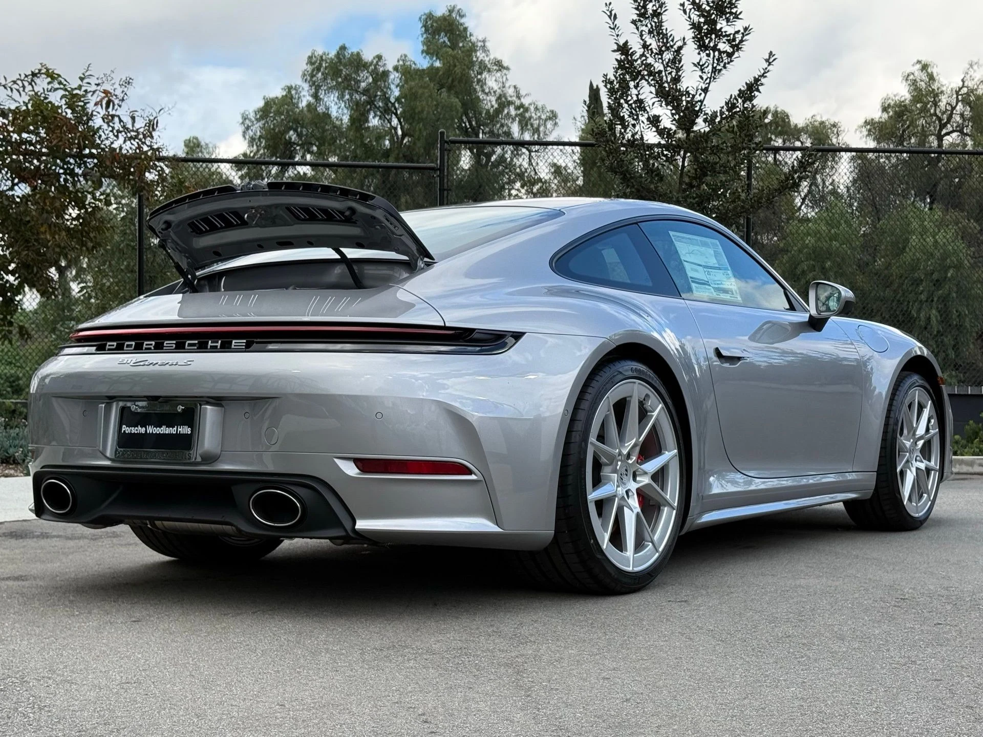 mph034_4203970126_b8a20ec1d565a6879b88ca745657ac64_291f76f8a8