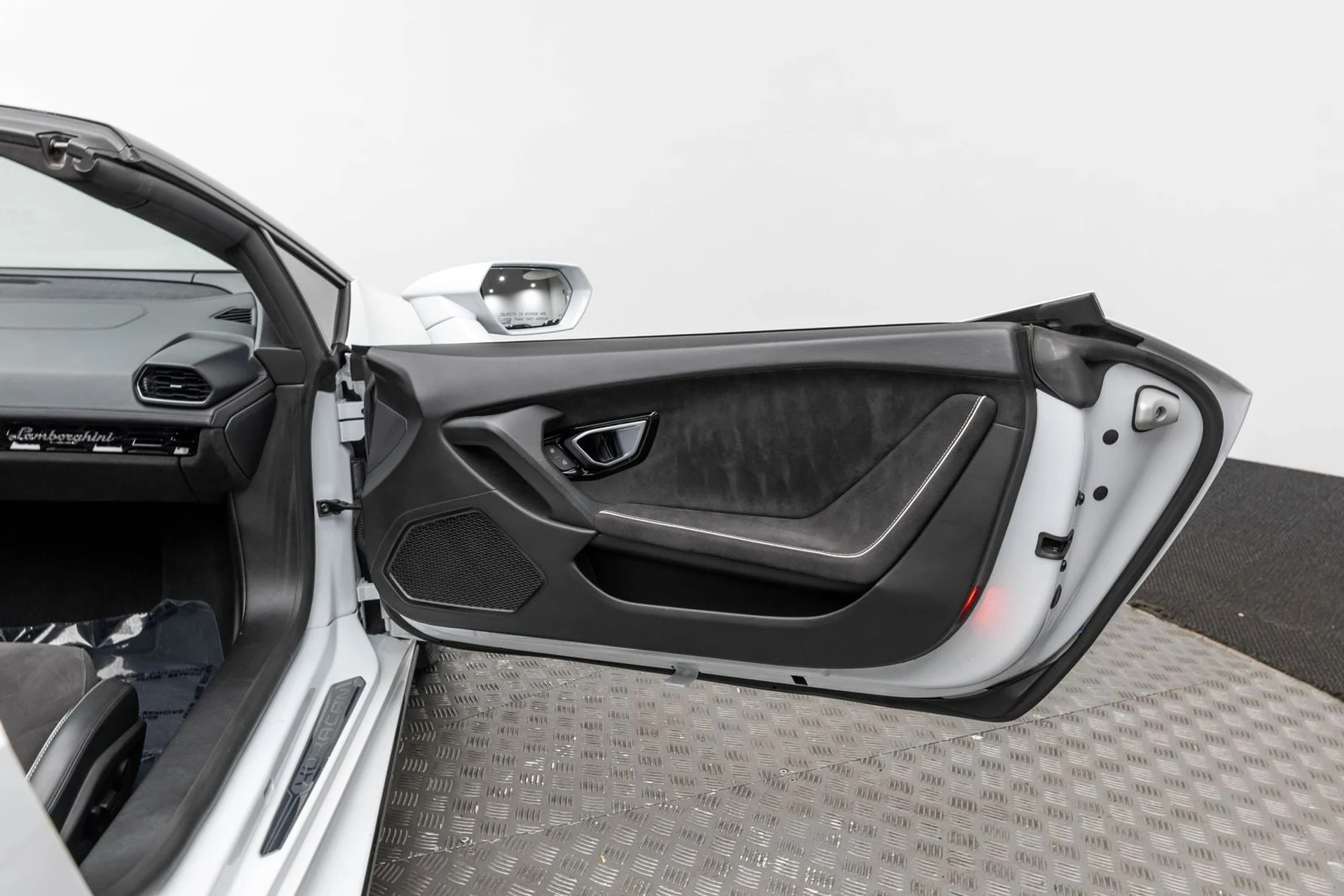 mph034_420692421_35_93ca64adc0