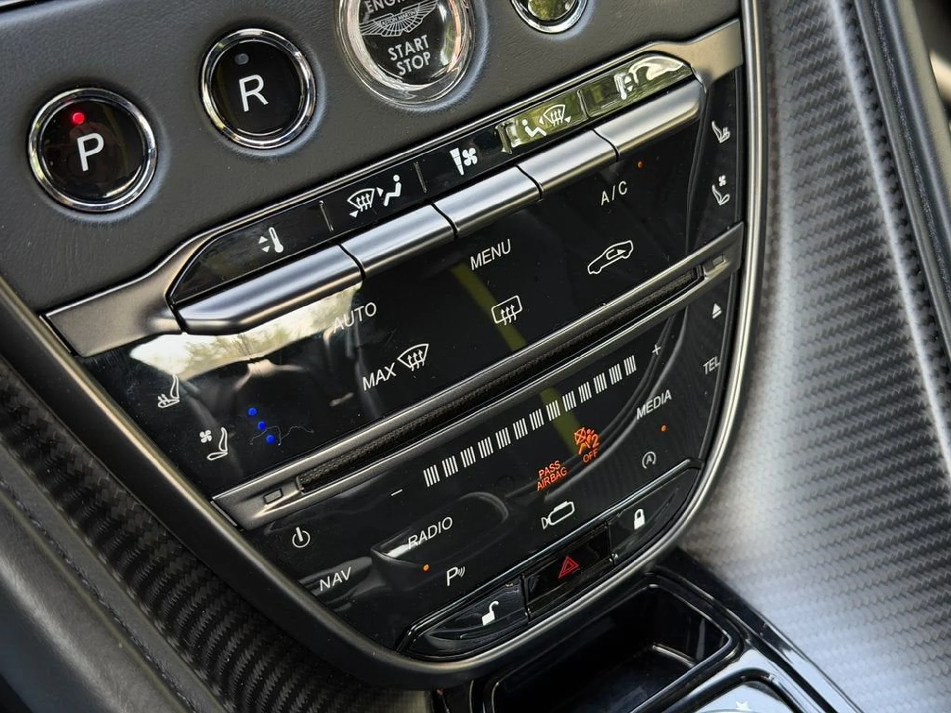 mph034_4210469727_326953571bf54e878ede35a50100bb65_5532681454