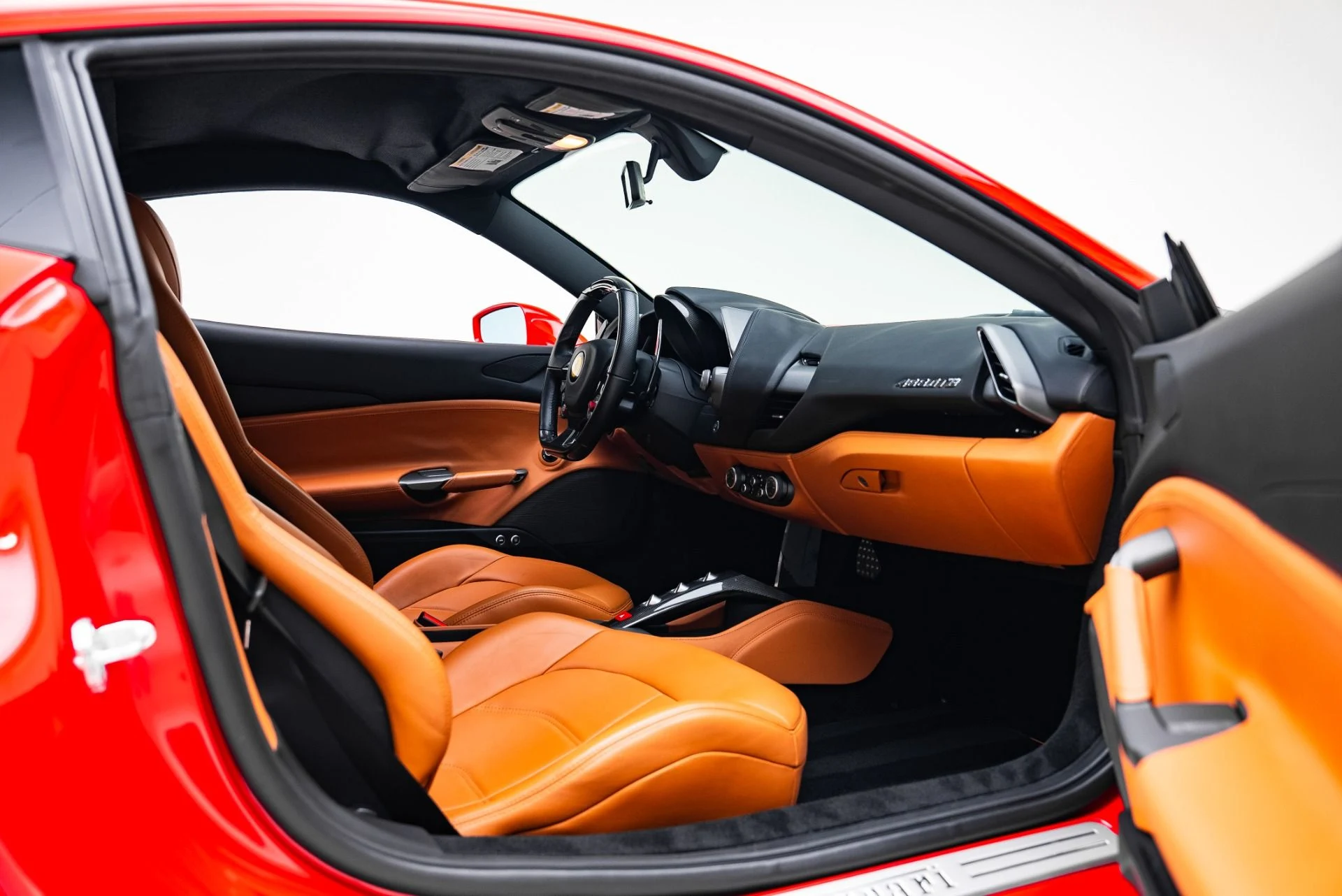 mph034_4210697202_Used_2018_Ferrari_488_GTB_1767046260_2e587a1ac5