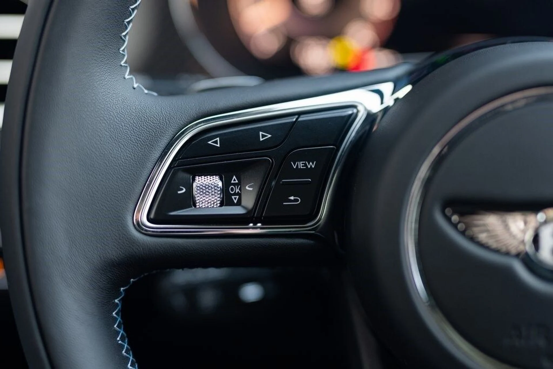 mph034_4210772961_d4272becf27e17ea743f31010f1c69dex_60279ce444