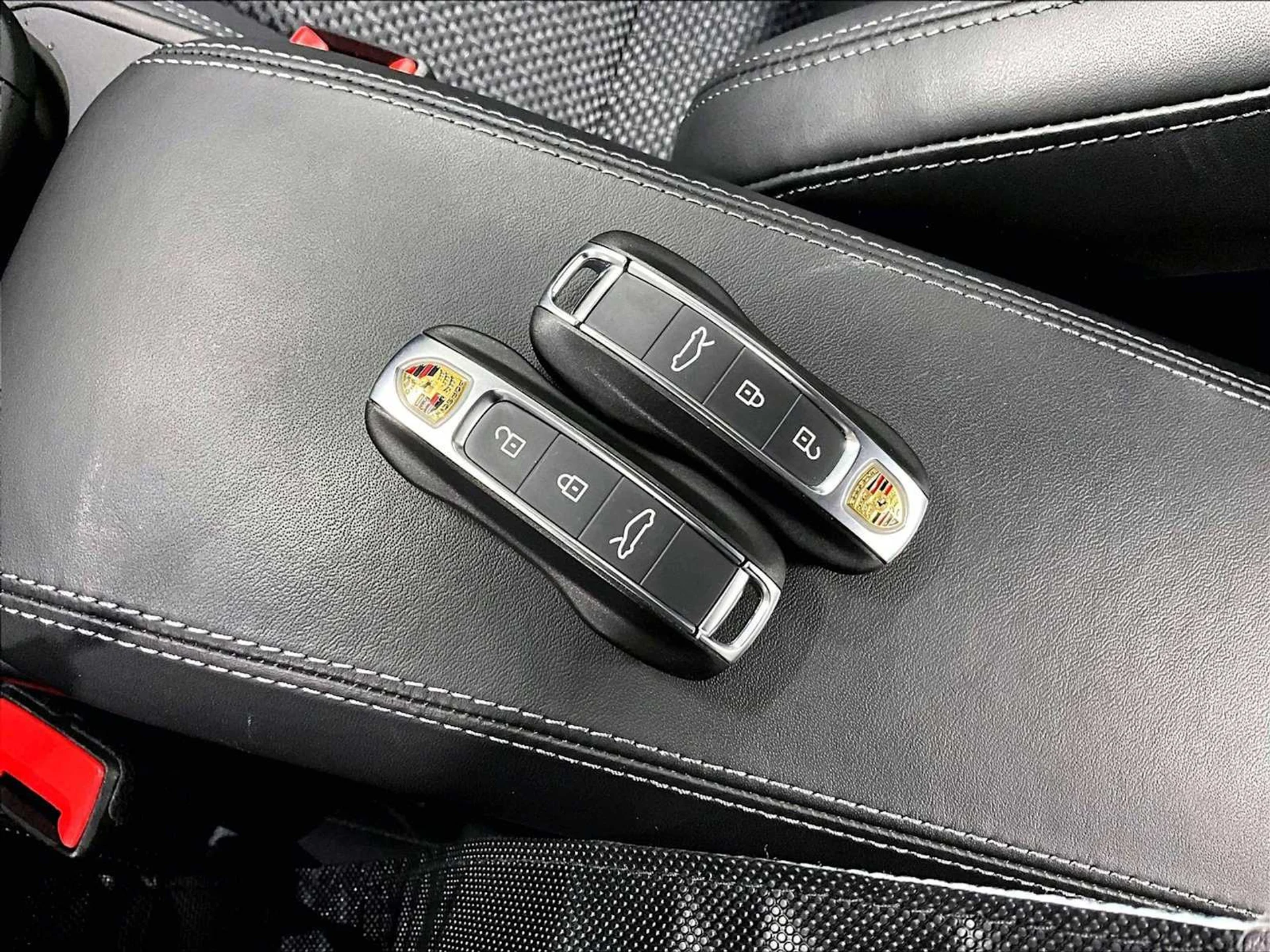 mph034_4215452605_c6a4f4bfe92621751ae05dbffd6293c1x_107260a3de