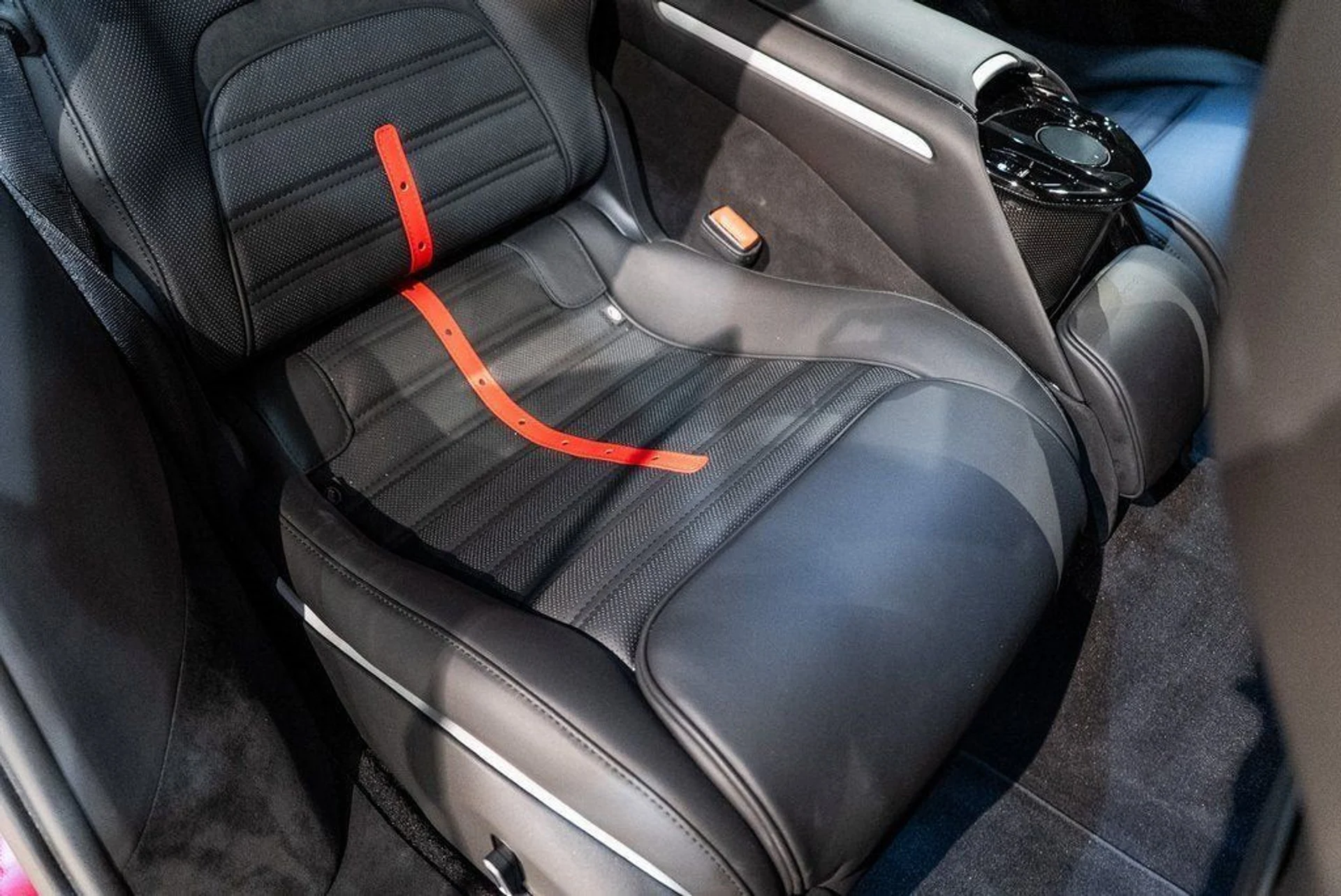 mph034_4222866701_5de8e8011d8d10a77546869618f0755a_d24dd421a1