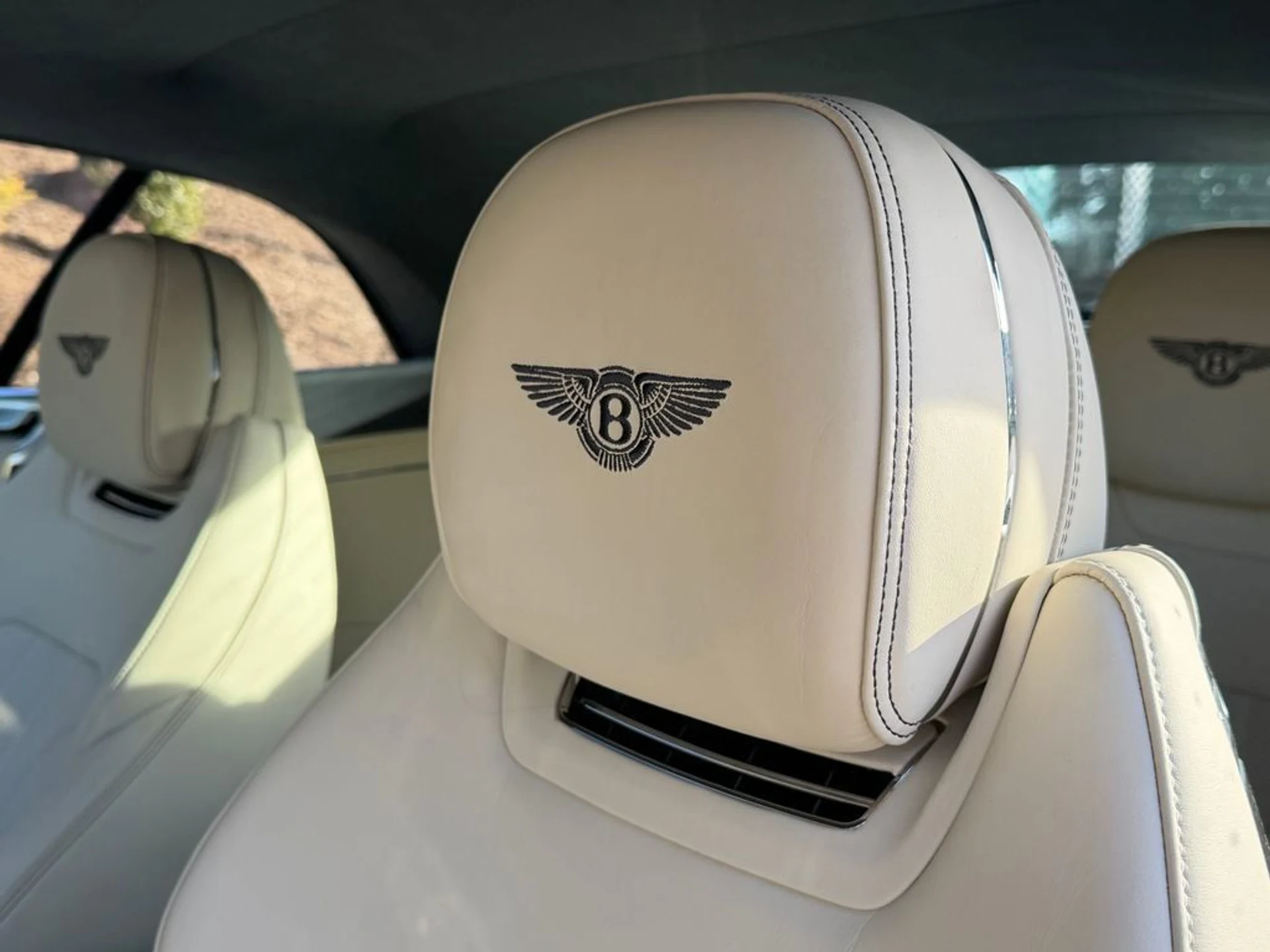 mph034_4222879604_67d8fd4df06541adb8642732b5b131a5_79722c950a