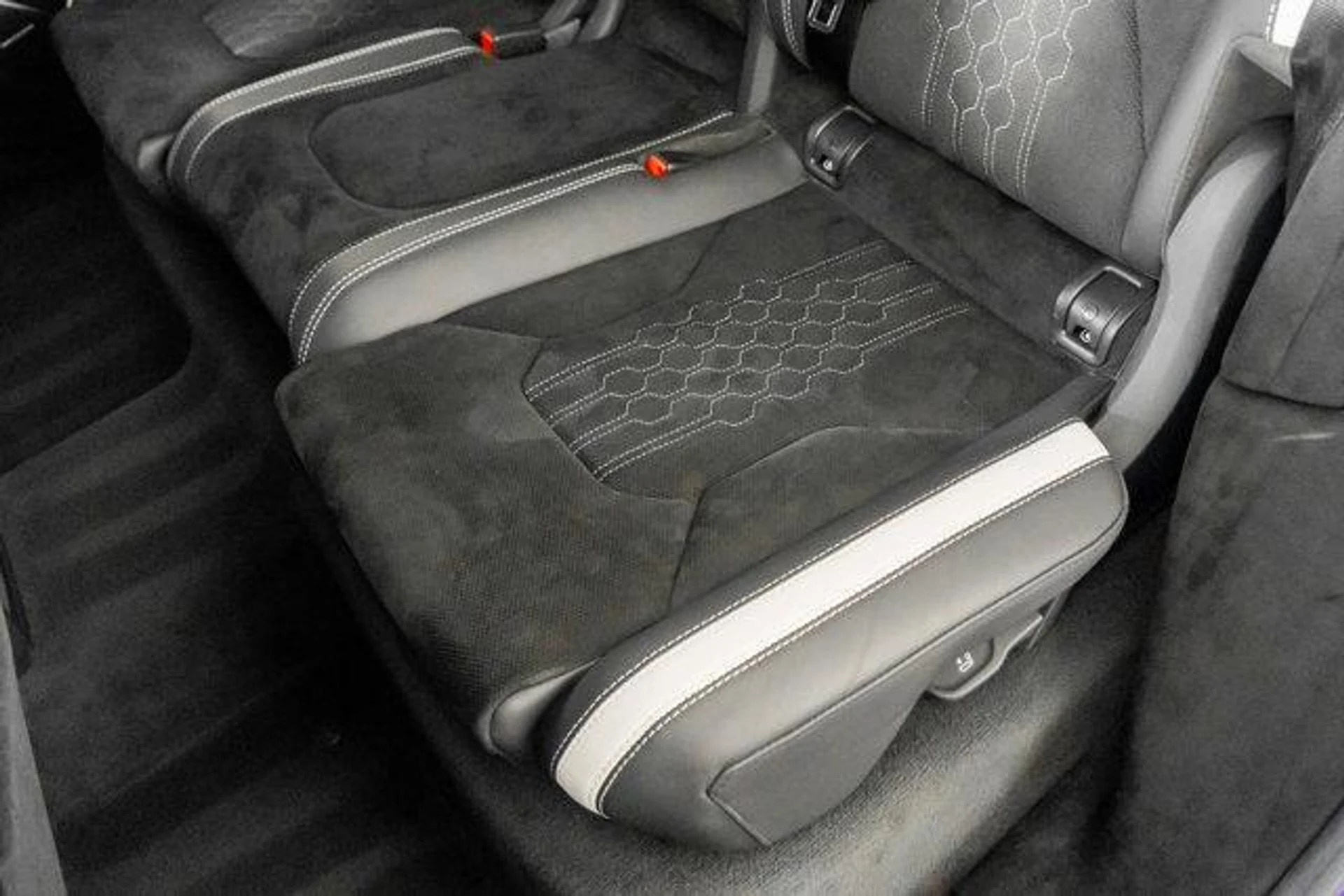 mph034_4228709171_U_Zp_SB_Cw2_Y4c_W6_C9_A_Lk_Lm_A_Ipd6io_58a57bcdb5