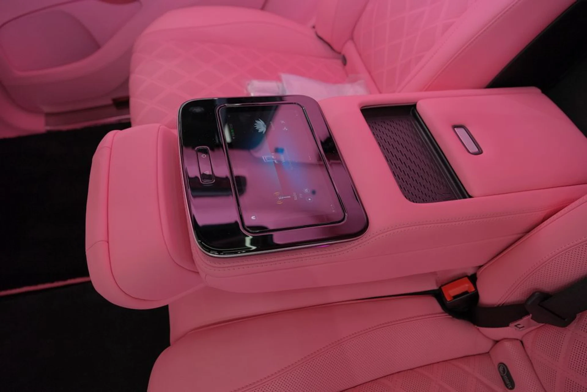 mph034_4228905510_9f0a7a0b49f7e8418ad8a1a12aaecbbc_e9750d11e1