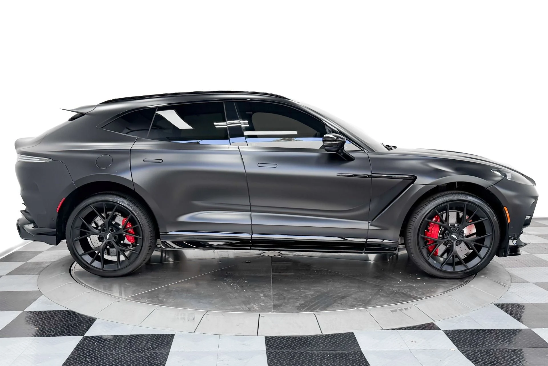 mph034_4237670099_Used_2025_Aston_Martin_DBX_707_23_Inch_Wheels_Matte_Paint_Protection_Film_697_Horsepower_1782413999_6ee7143245