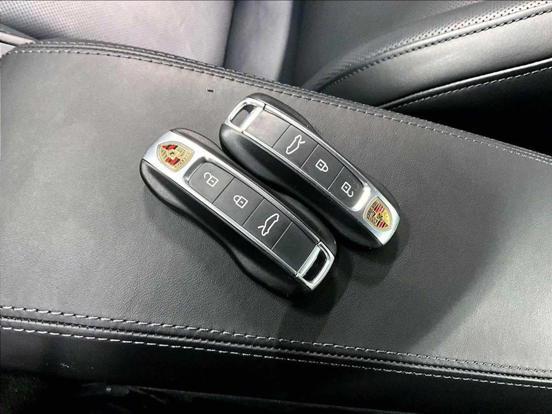 mph034_4241970812_n_B_Idpc8jb_KU_95c9_Y_Vc_To_J1_Noz_M_99714b38ed