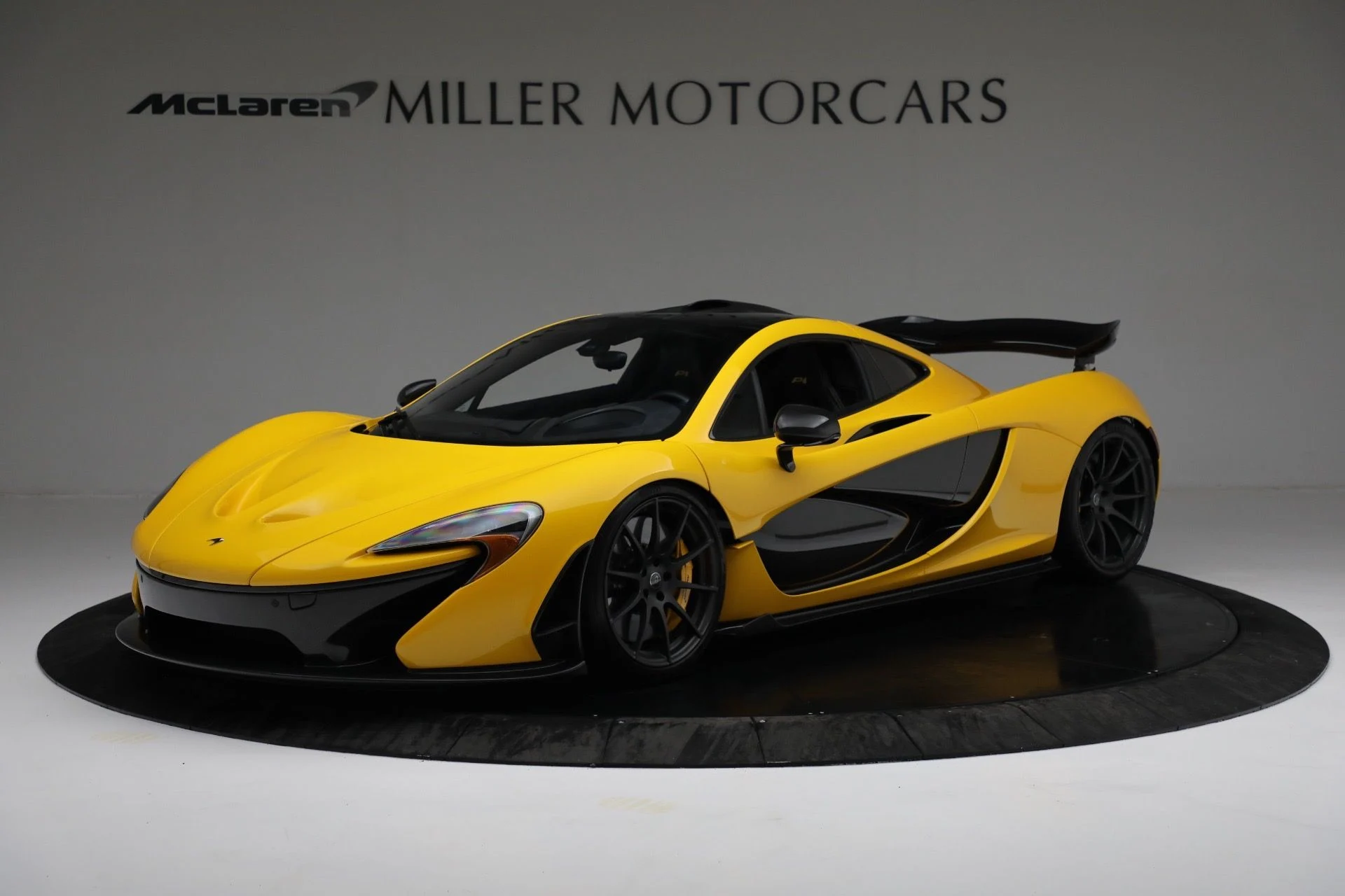 mph034_4259020125_Used_2015_Mc_Laren_P1_61efb5f20e