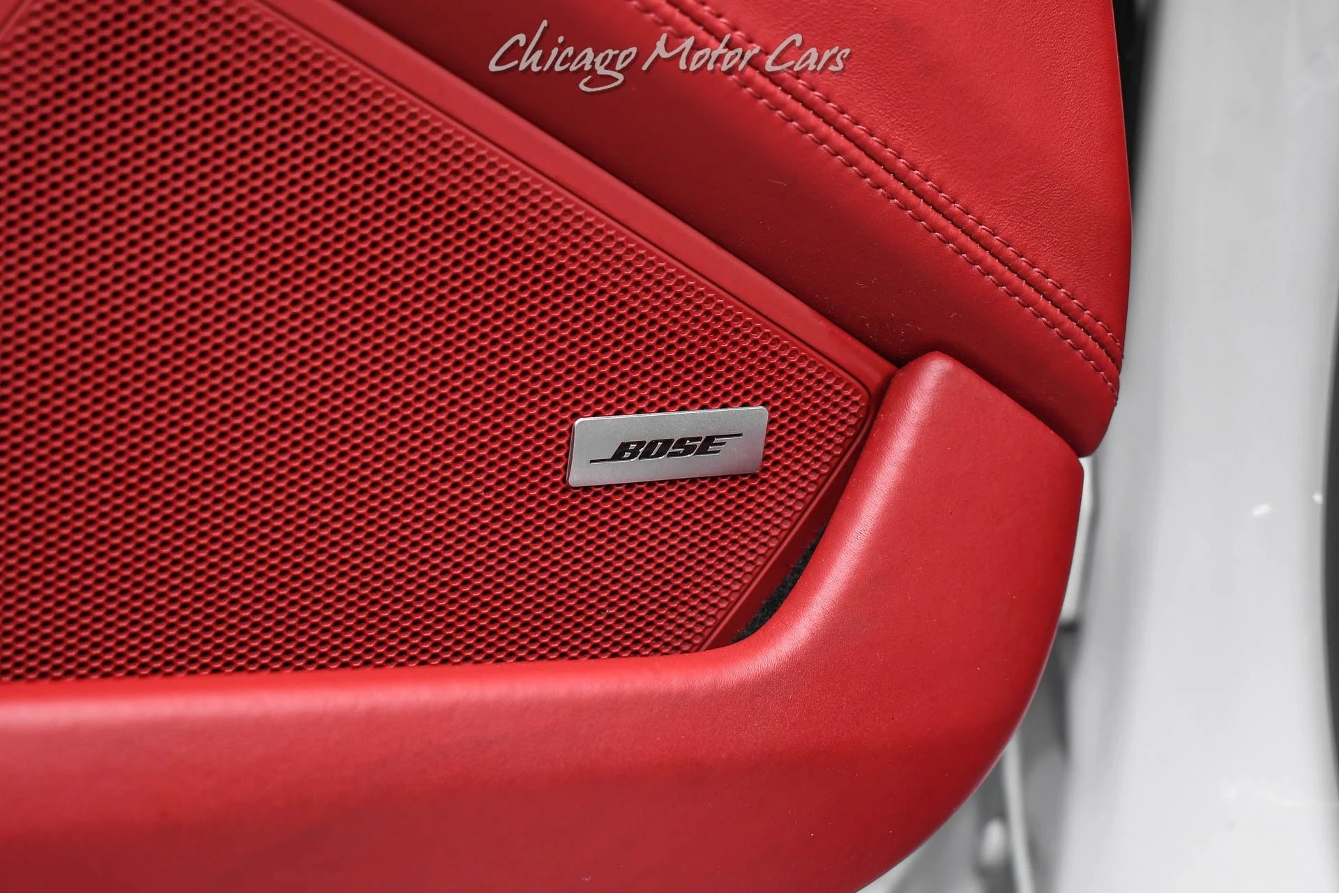 mph034_4279077611_13487_p35_l_9a24235dae