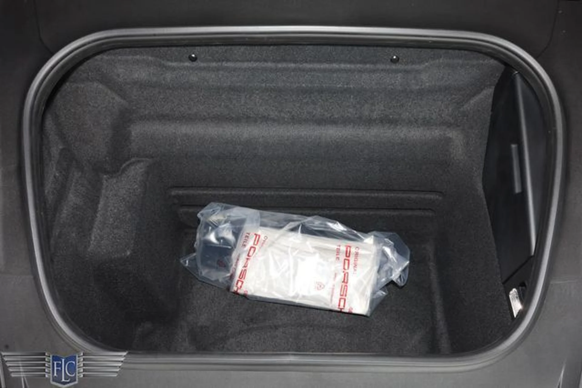 mph034_4286929454_used_2024_porsche_911_turboscabriolet_6305_22389429_39_640_9bb01d6f1a