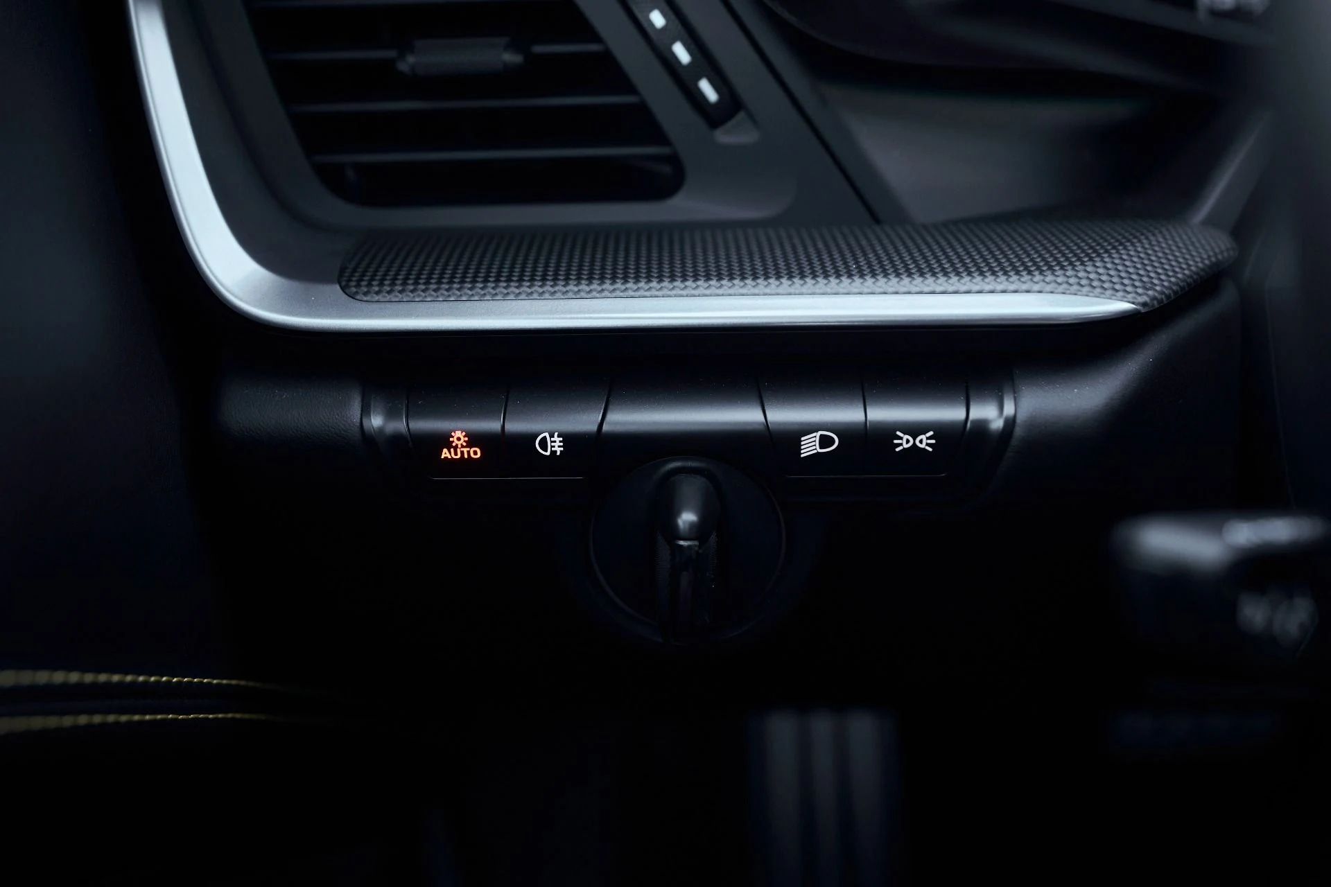 mph034_430397336_Used_2023_Porsche_911_Turbo_S_1762306950_259eeefb50