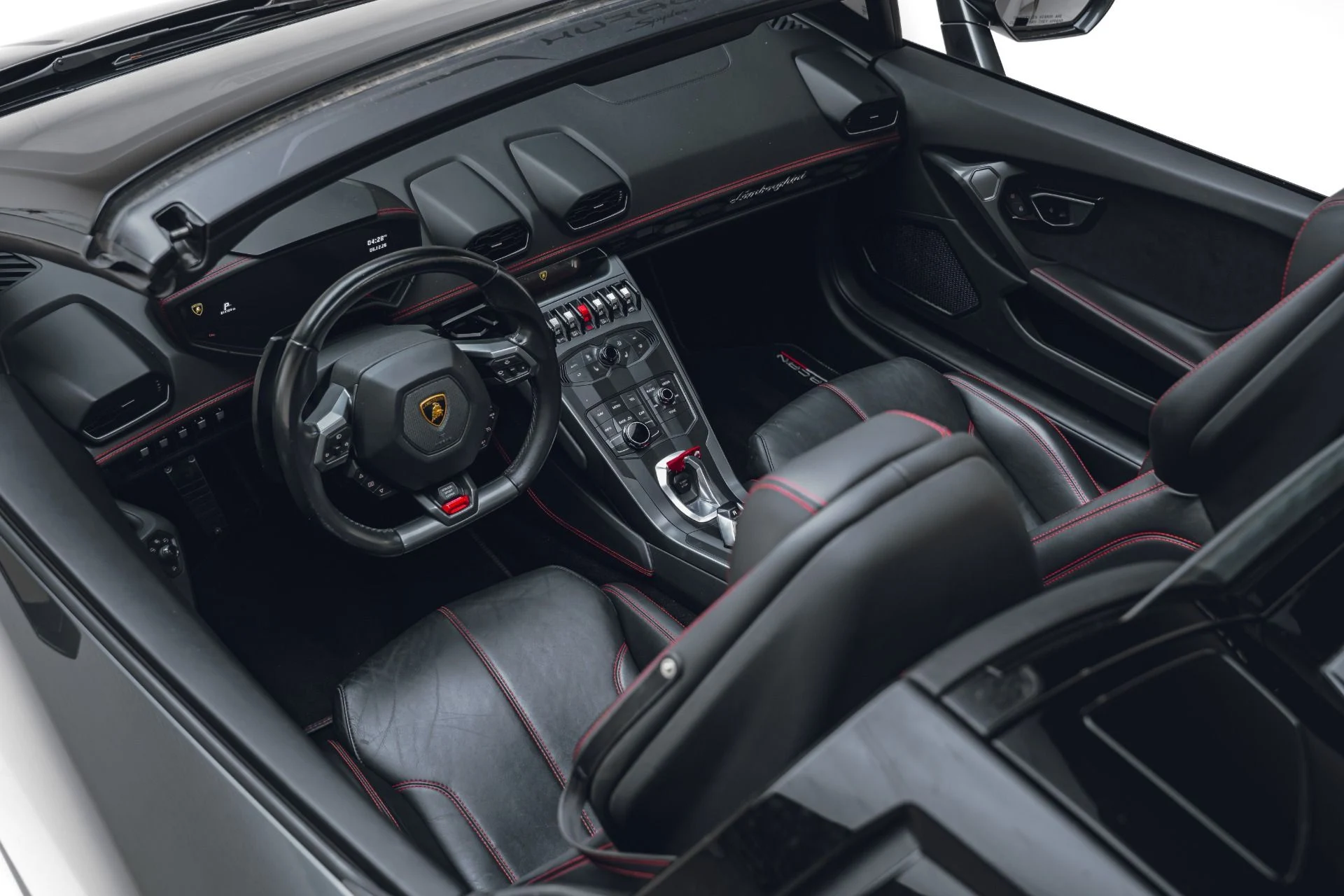 mph034_452659502_Used_2017_Lamborghini_Huracan_LP_580_2_Spyder_1781555634_5bb2540d1f