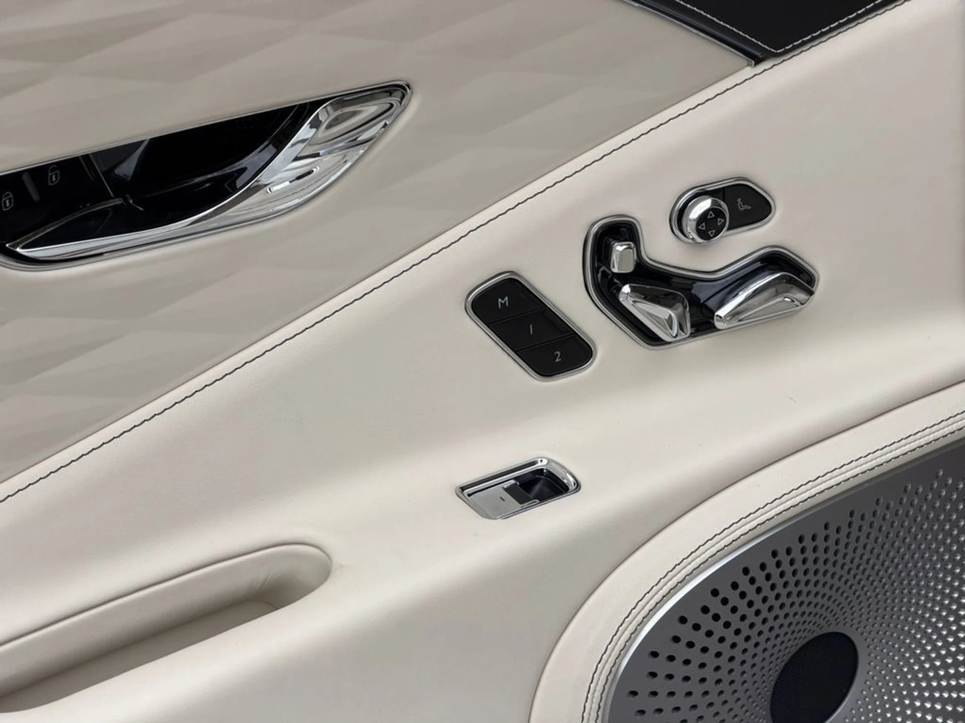 mph034_469168772_f11b77a625c44741afd3b2953a7e4ab8_fd49d1bf1d