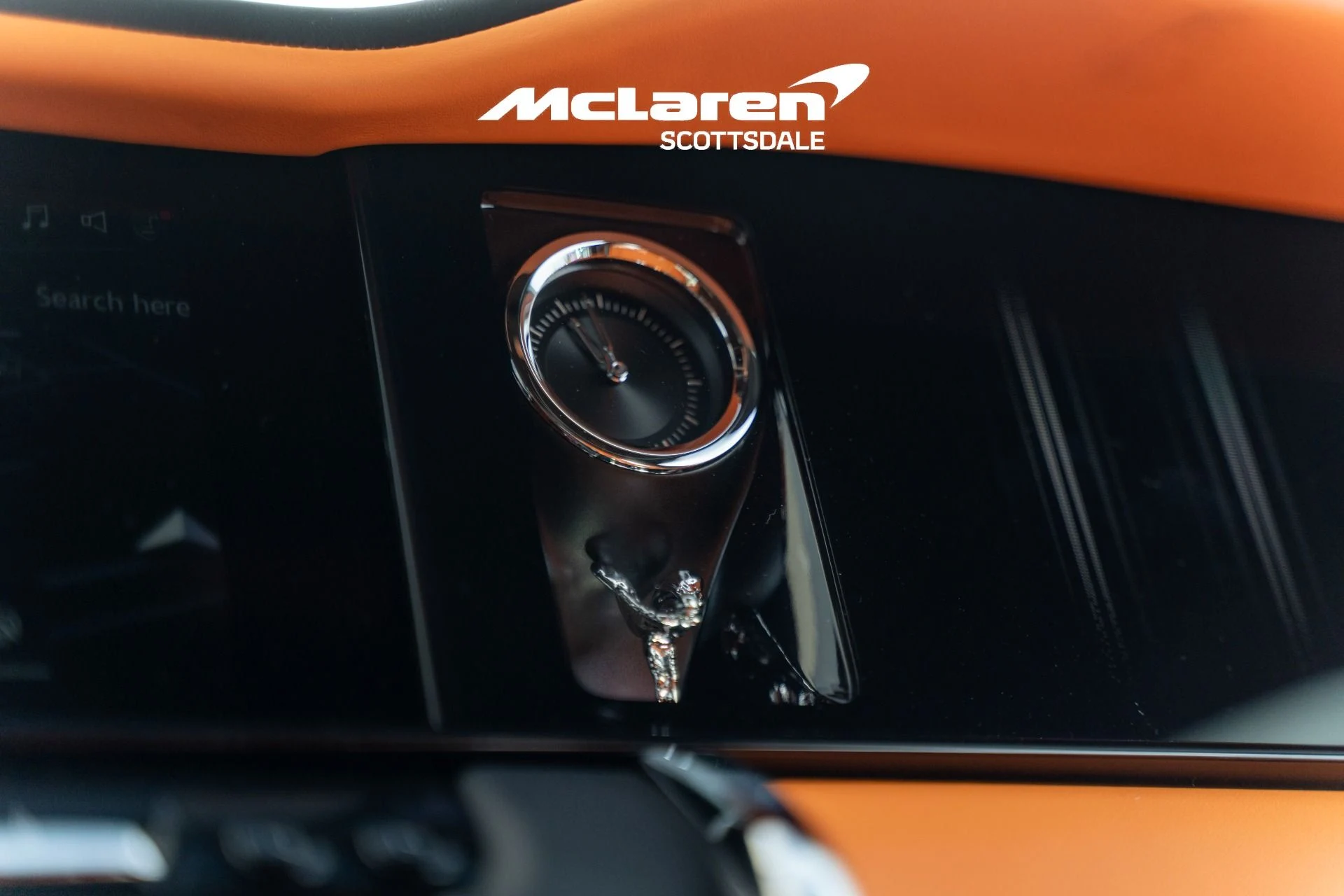 mph034_470628028_Used_2025_Rolls_Royce_CULLINAN_1762551251_eb04fc5d08