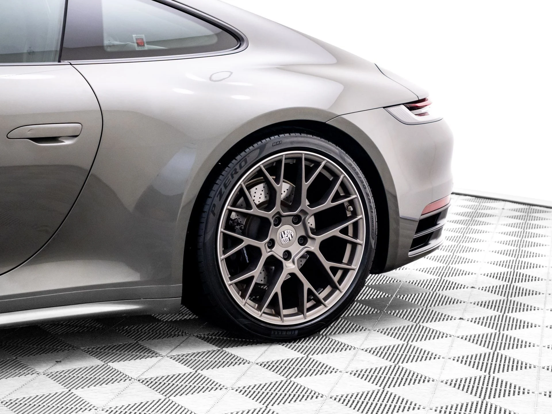 mph034_472794276_bff07c6fda61282b55f2f1ed00137695x_afb15c623d