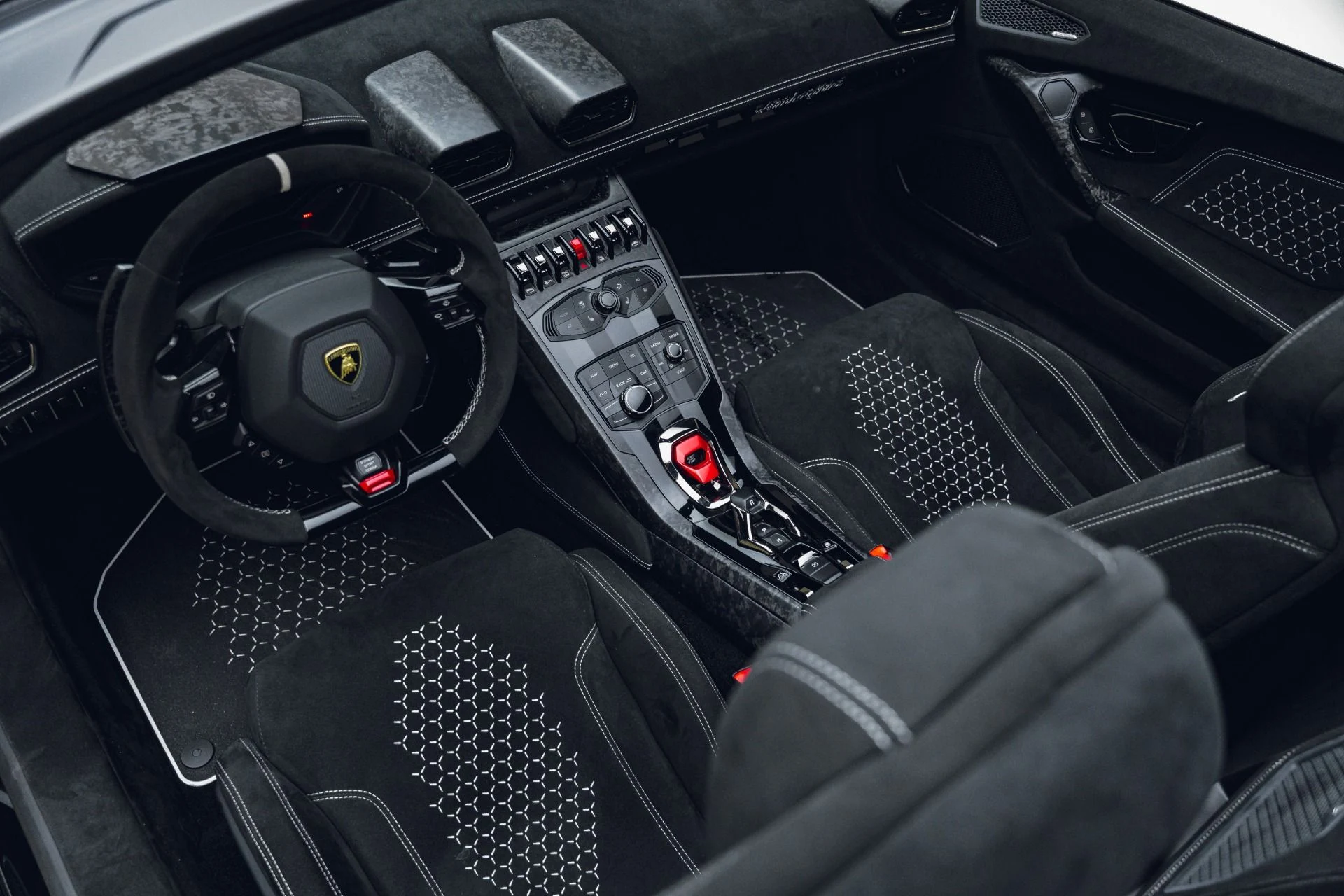 mph034_482566397_Used_2019_Lamborghini_Huracan_LP_640_4_Performante_Spyder_1781799753_6cd4da0eec