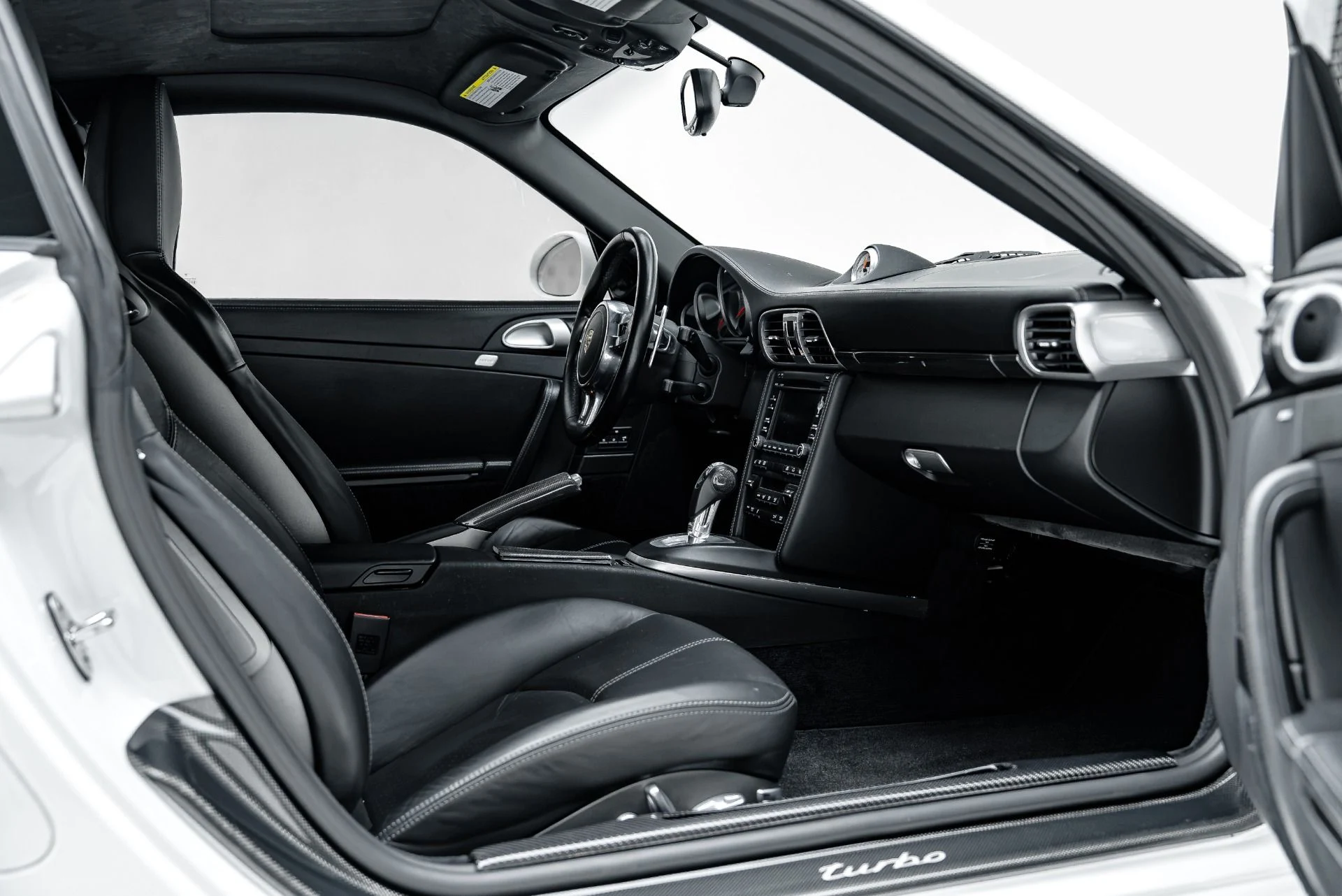 mph034_483327209_Used_2011_Porsche_911_Turbo_1791842877_594f1f1e36