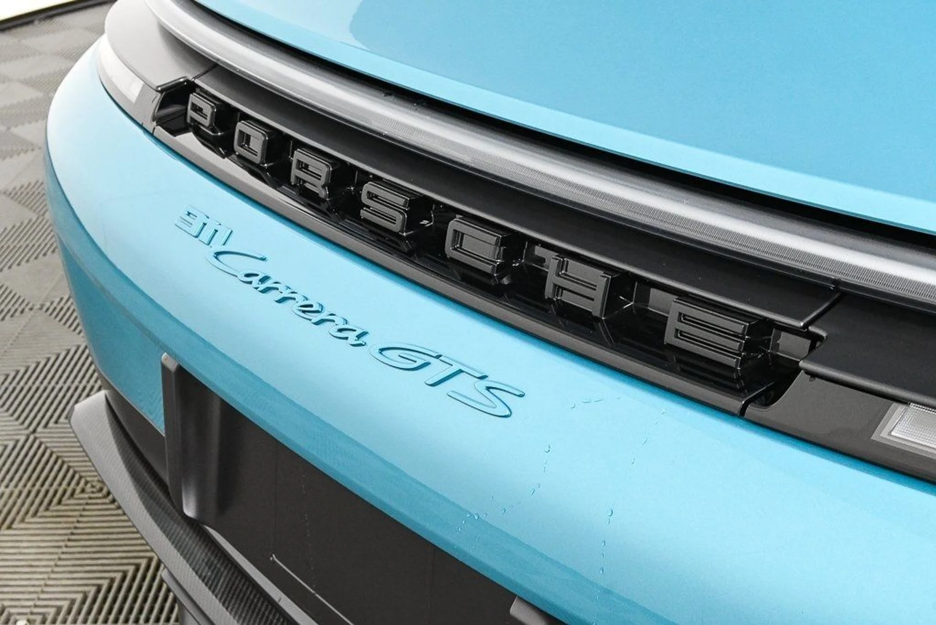 mph034_488545515_dc9f60b46b076059322800222d868bfe_3dfeda2705