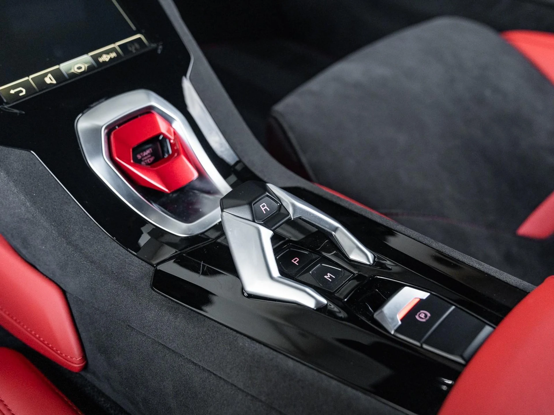 mph034_494921320_Used_2024_Lamborghini_Huracan_Tecnica_1766091983_8f2bc8e60d