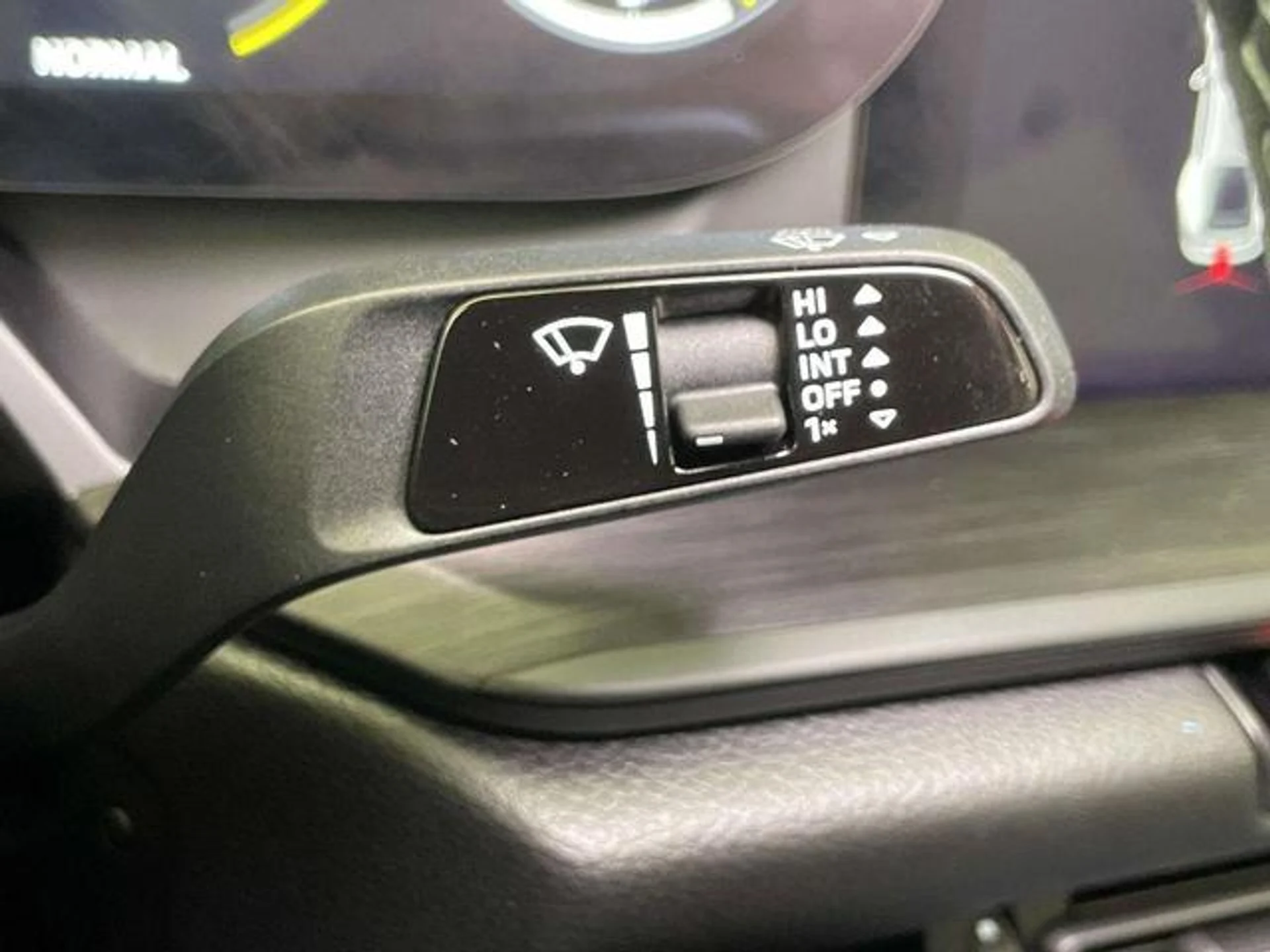 mph034_498089533_AE_1mxb4_L_Jd_Ccij_Vhj8ja8_No_HC_9w_92263366b1