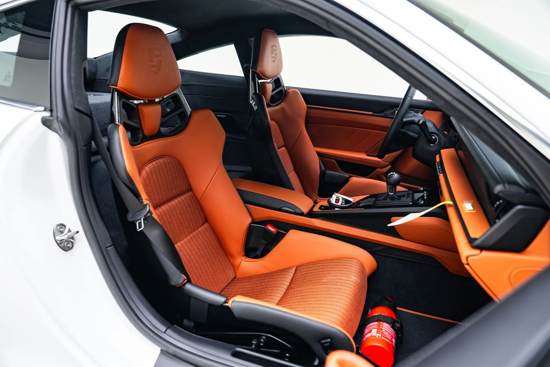 mph034_50051034_Used_2024_Porsche_911_ST_1767635703_a4cb4e5a7e