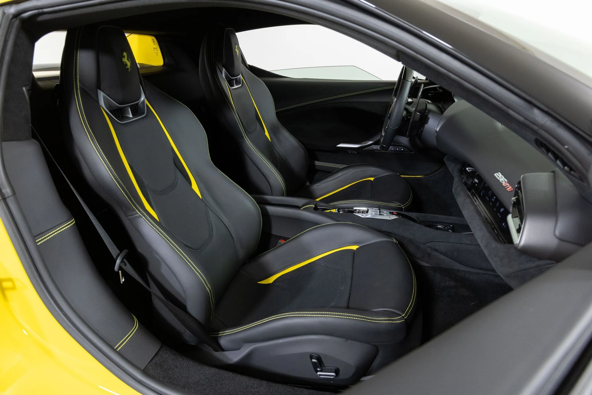 mph034_510059998_f97b7d33128fe5062bde4dce30219aa6x_735f44c547