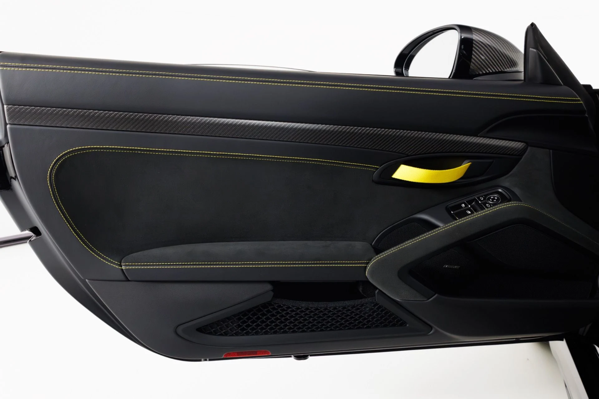 mph034_514464324_Used_2025_Porsche_718_Cayman_GT_4_RS_1774365222_d0aea2e3f4