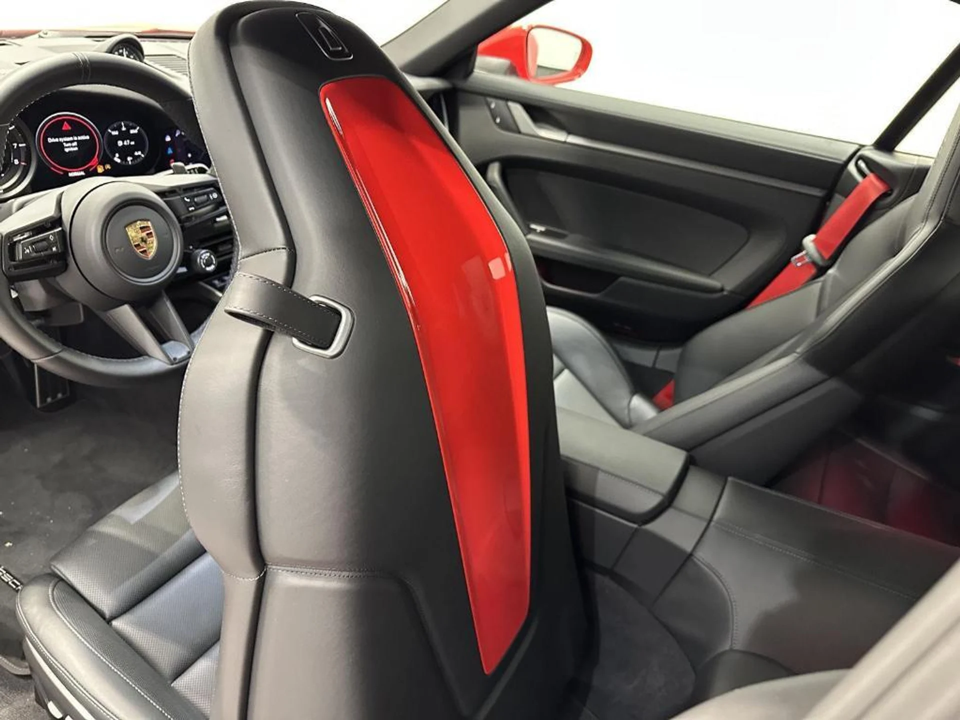 mph034_515137042_y_MS_Mo_Ffx2_Rbrqa_Bm_P_Yf3_D_We6_Py_U_95baf74dea