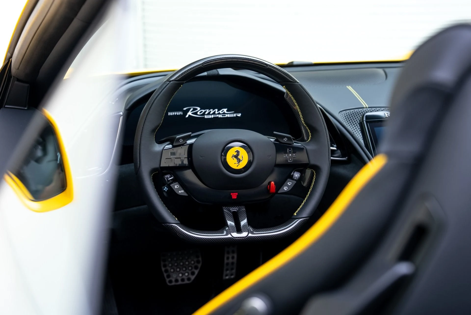 mph034_536792938_Used_2025_Ferrari_Roma_Spider_1768435036_68c9966147