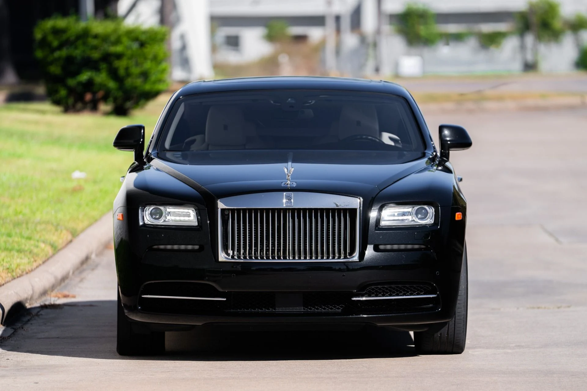 mph034_540525583_Used_2014_Rolls_Royce_Wraith_1761760080_345cea8b3d