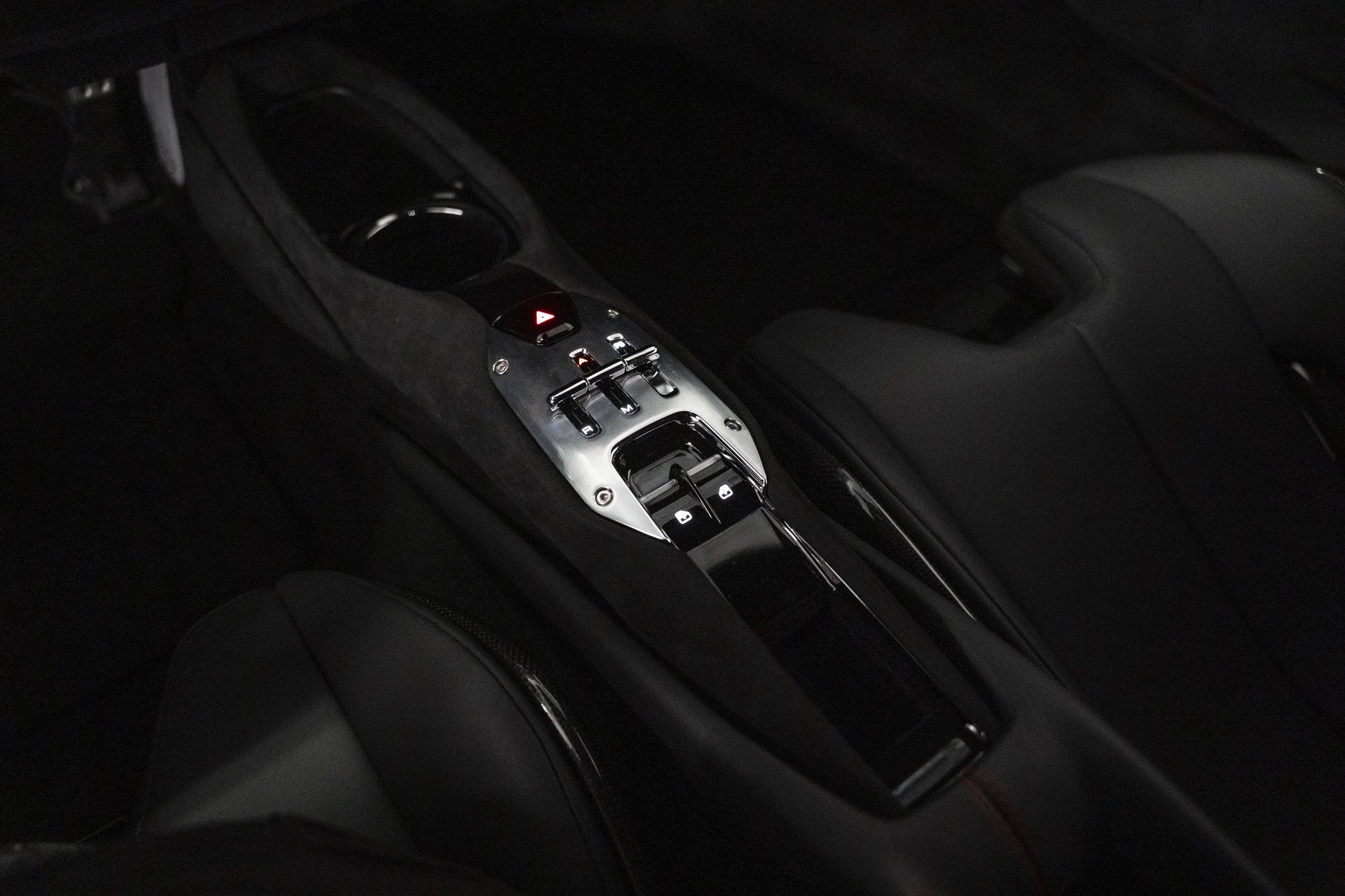 mph034_543430416_5570eb50321047b18ee6969bee42b90d_20947e2d0b