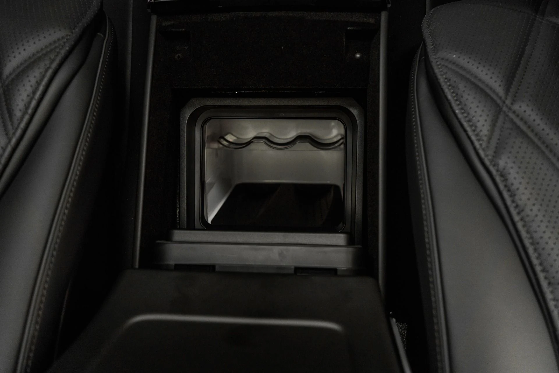 mph034_546990118_Used_2023_Mercedes_Benz_Mercedes_Maybach_S_680_Executive_Rear_Seat_Package_V12_Power_Immense_Room_1759929527_7c0d5d6684