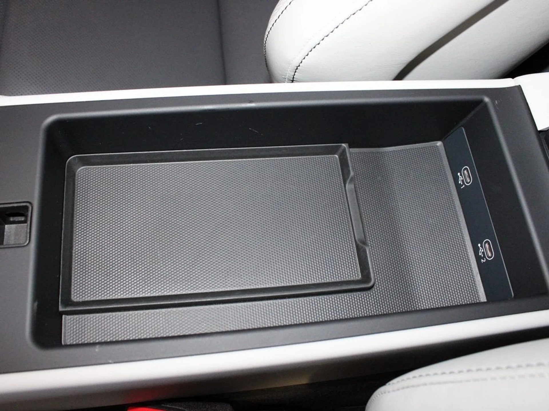 mph034_550239329_35_8e9f49756c