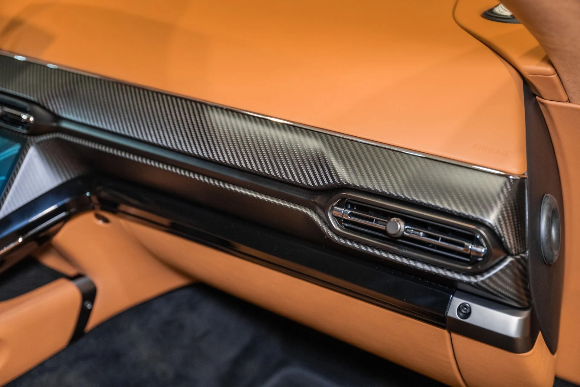 mph034_559344908_New_2026_Aston_Martin_Vantage_S_1778078378_9601f8e432