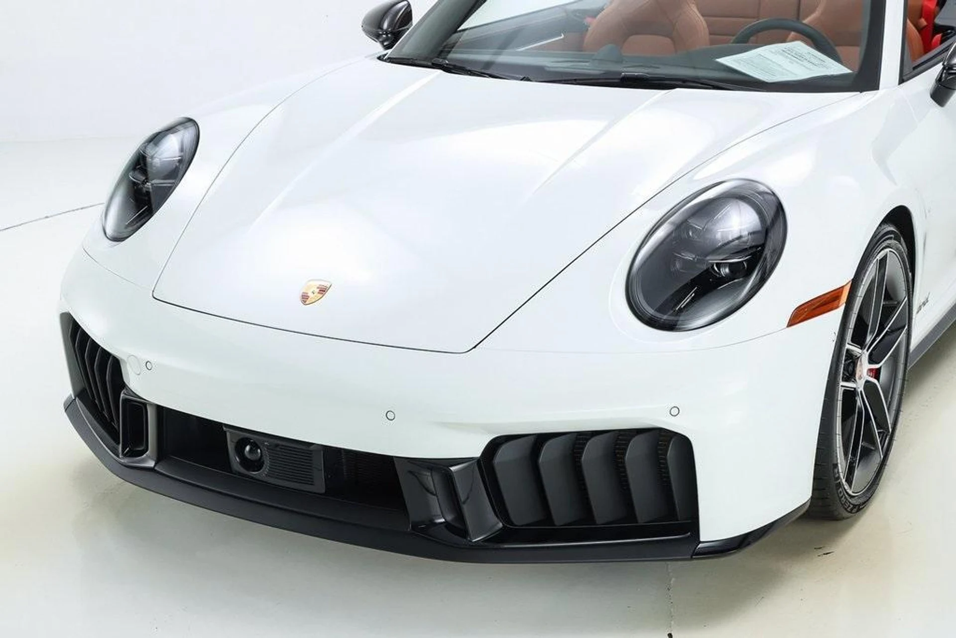 mph034_560032374_mm_Px9n_U8_QA_Fd_KBVA_Ou_Wp_V_Jhz_V_Tc_e814501e1c