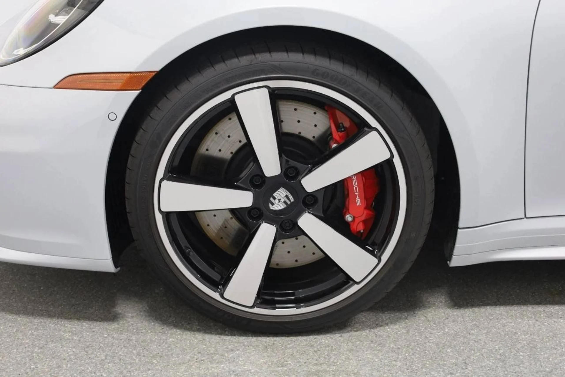 mph034_571832273_5f8bdcd9ef31e4e4de140cfed479001d_a46fa177c5